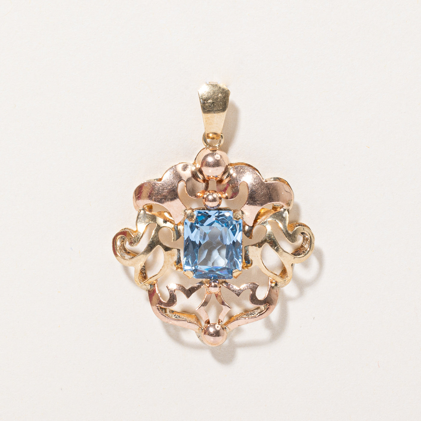 Synthetic Spinel Ornate Pendant | 5.00ct |