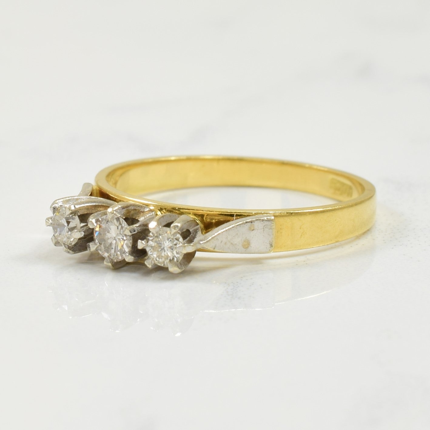 Three Stone Diamond Ring | 0.20ctw | SZ 6.5 |