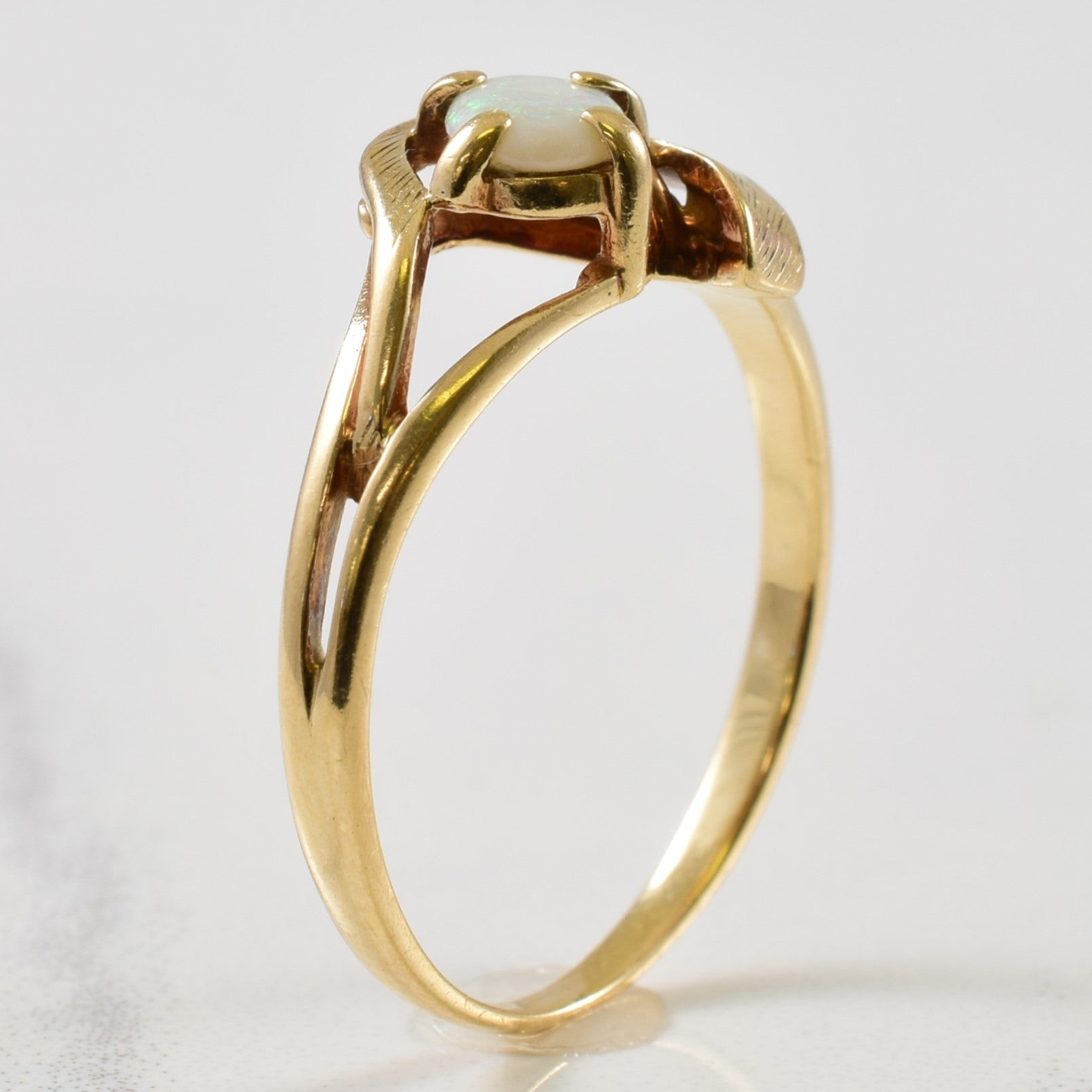 Solitaire Opal Geometric Ring | 0.18ct | SZ 6 |