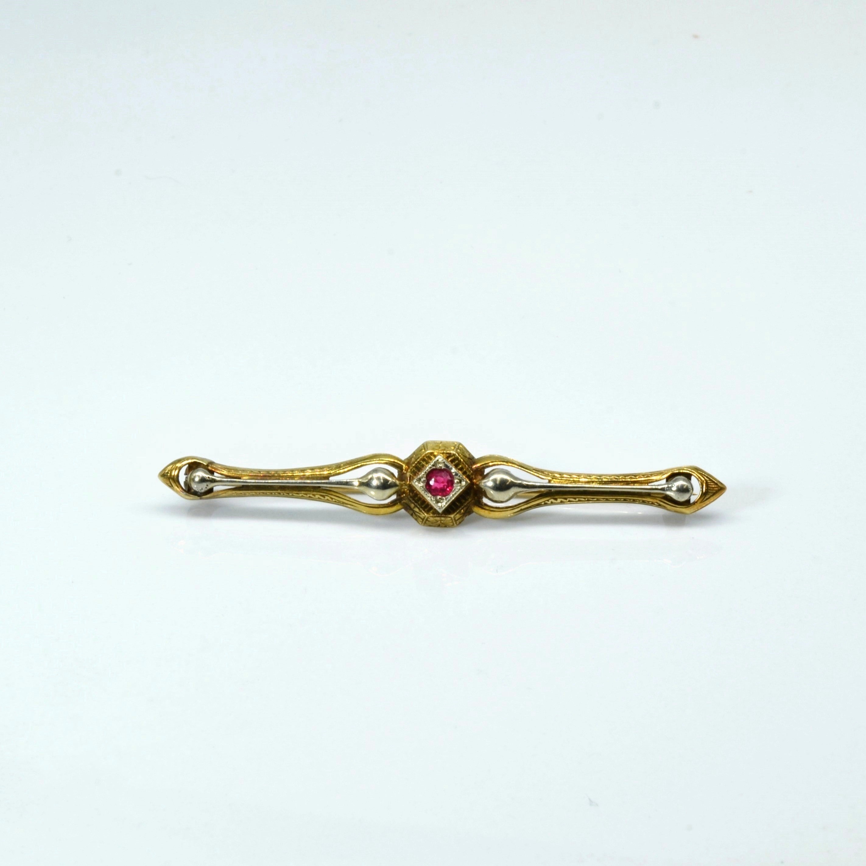 Vintage Gold Brooch