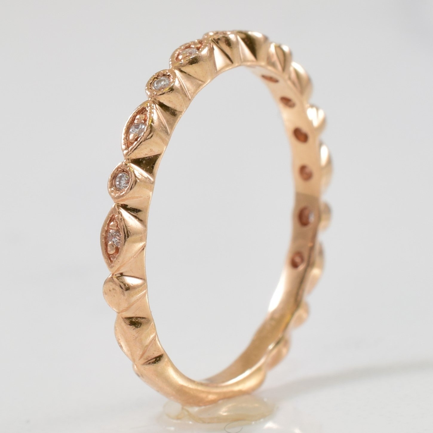 Rose Gold Diamond Scalloped Ring | 0.04ctw | SZ 4.75 |