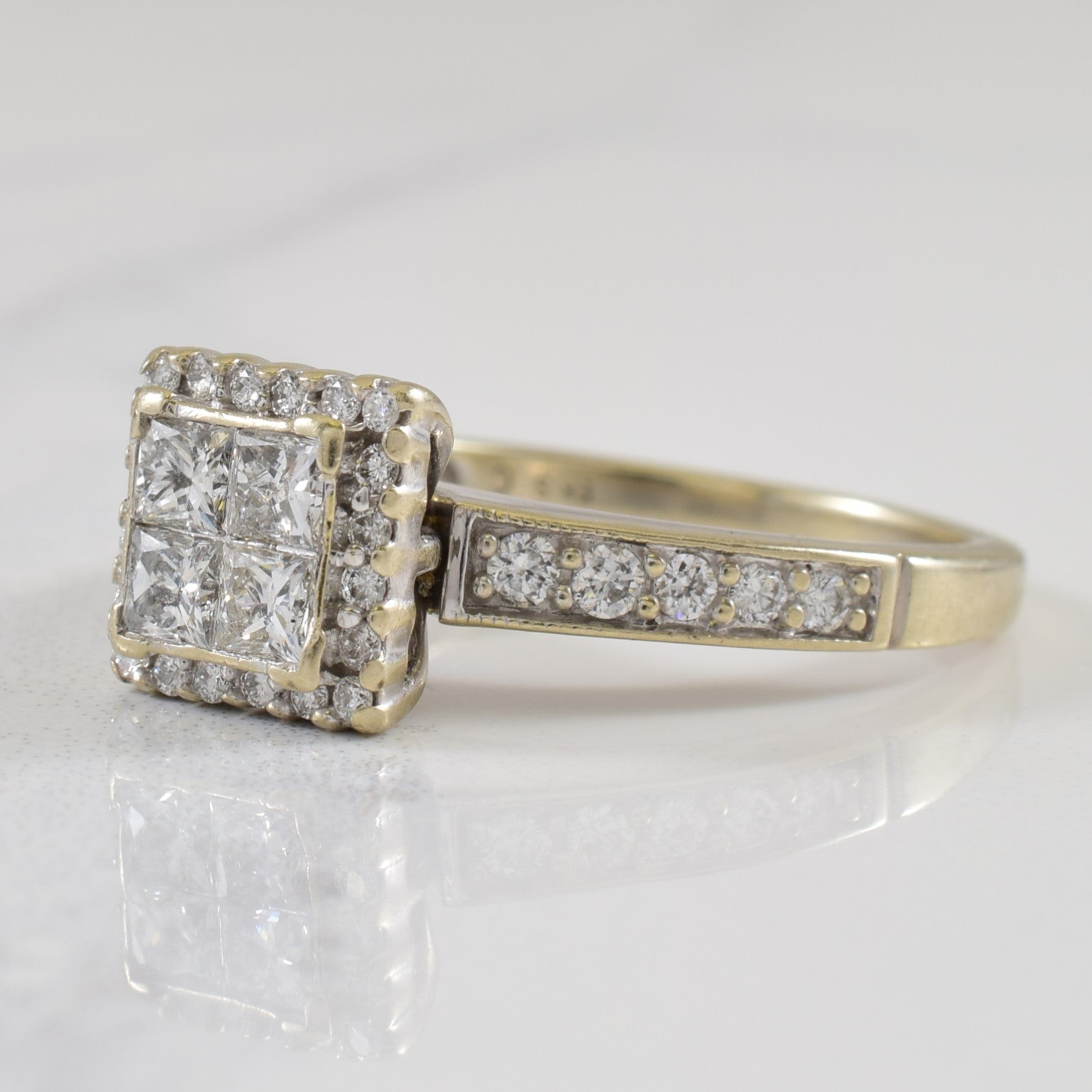 Grid Diamond Halo Ring | 0.90ctw | SZ 7 |