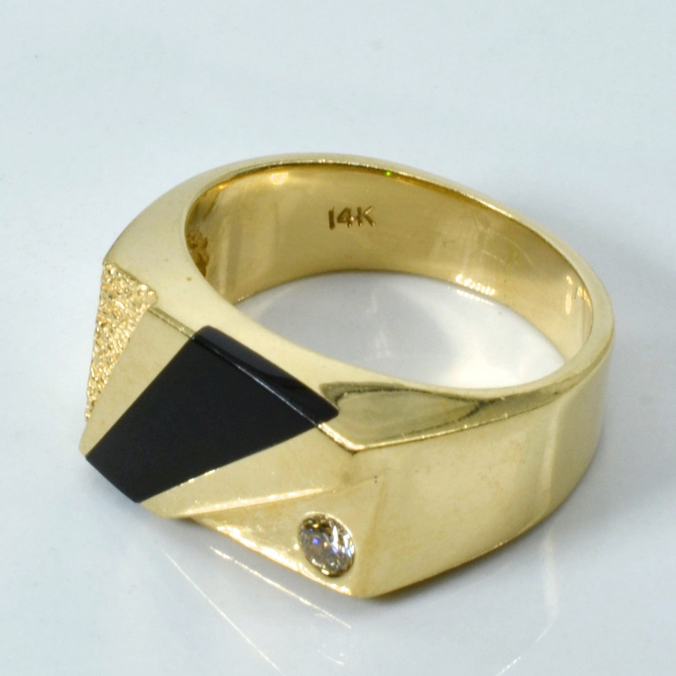 Gypsy Set Diamond & Onyx Inlay Cocktail Ring | 0.70ct | 0.10ct | SZ 8.5 |