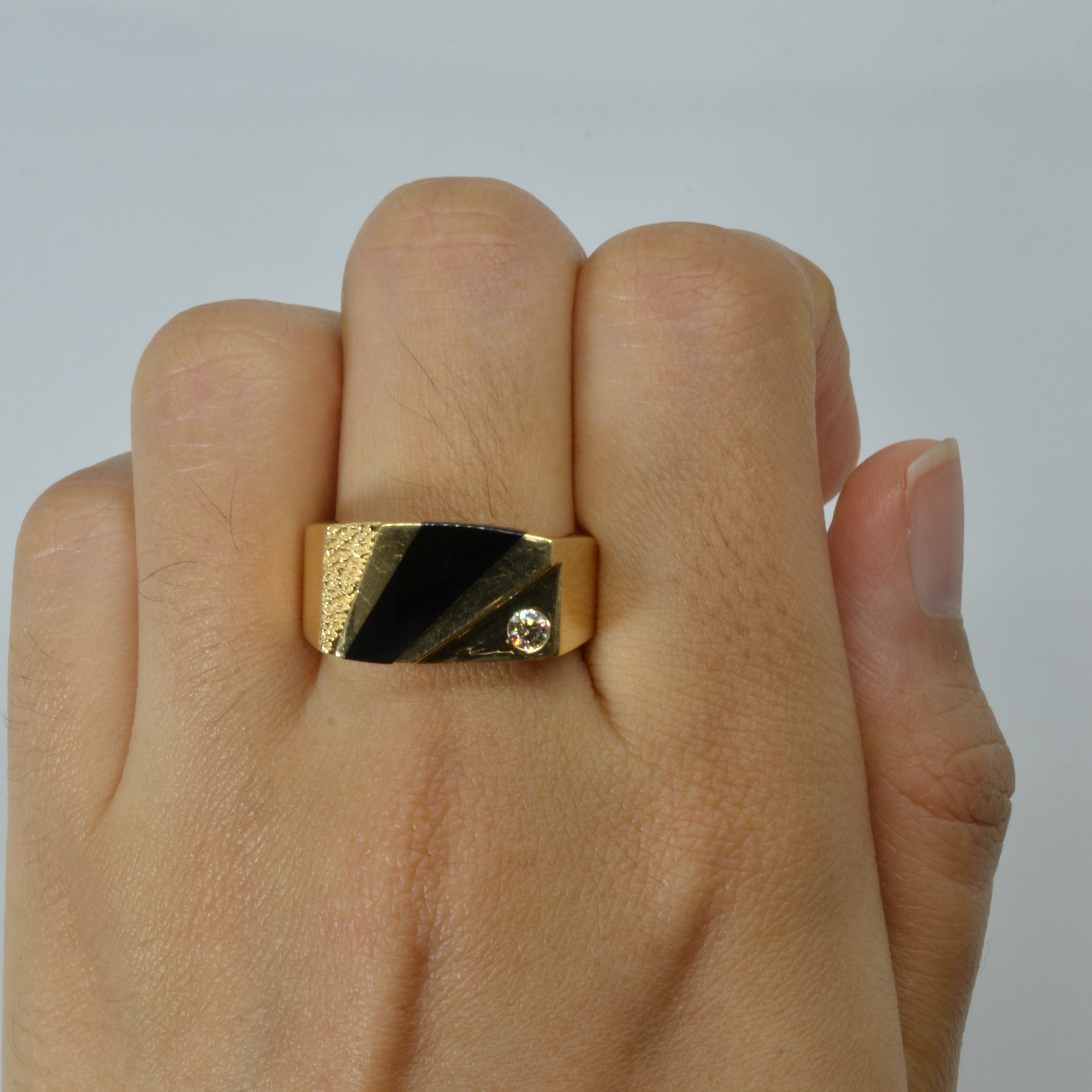 Diamond & Onyx Inlay Square Ring | 0.70ct | 0.10ct | SZ 8.5 |