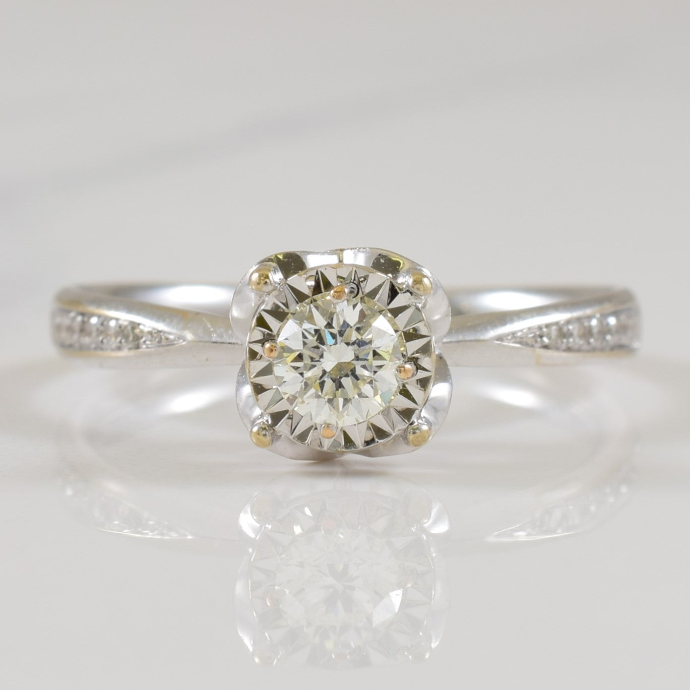 Illusion Set Diamond Ring | 0.23ctw | SZ 5.25 |