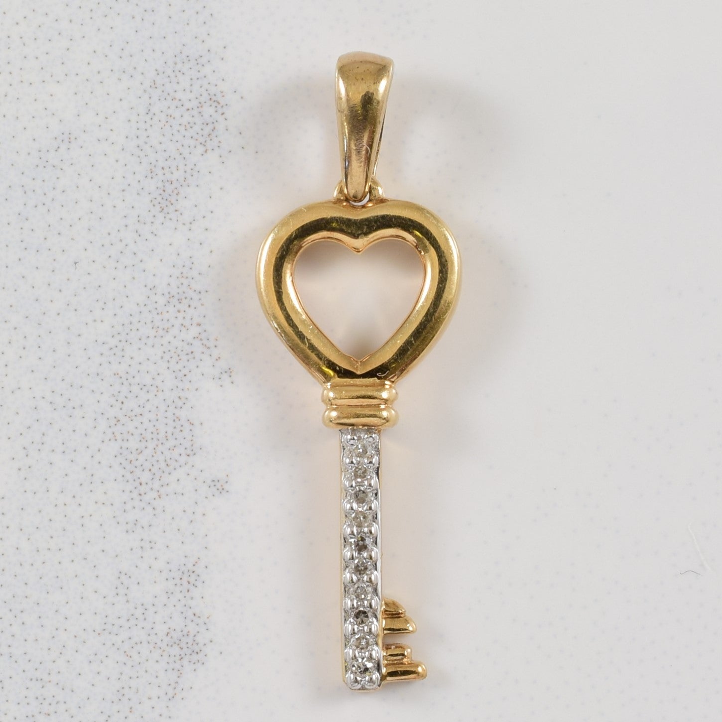 Heart Key Diamond Pendant | 0.04ctw |