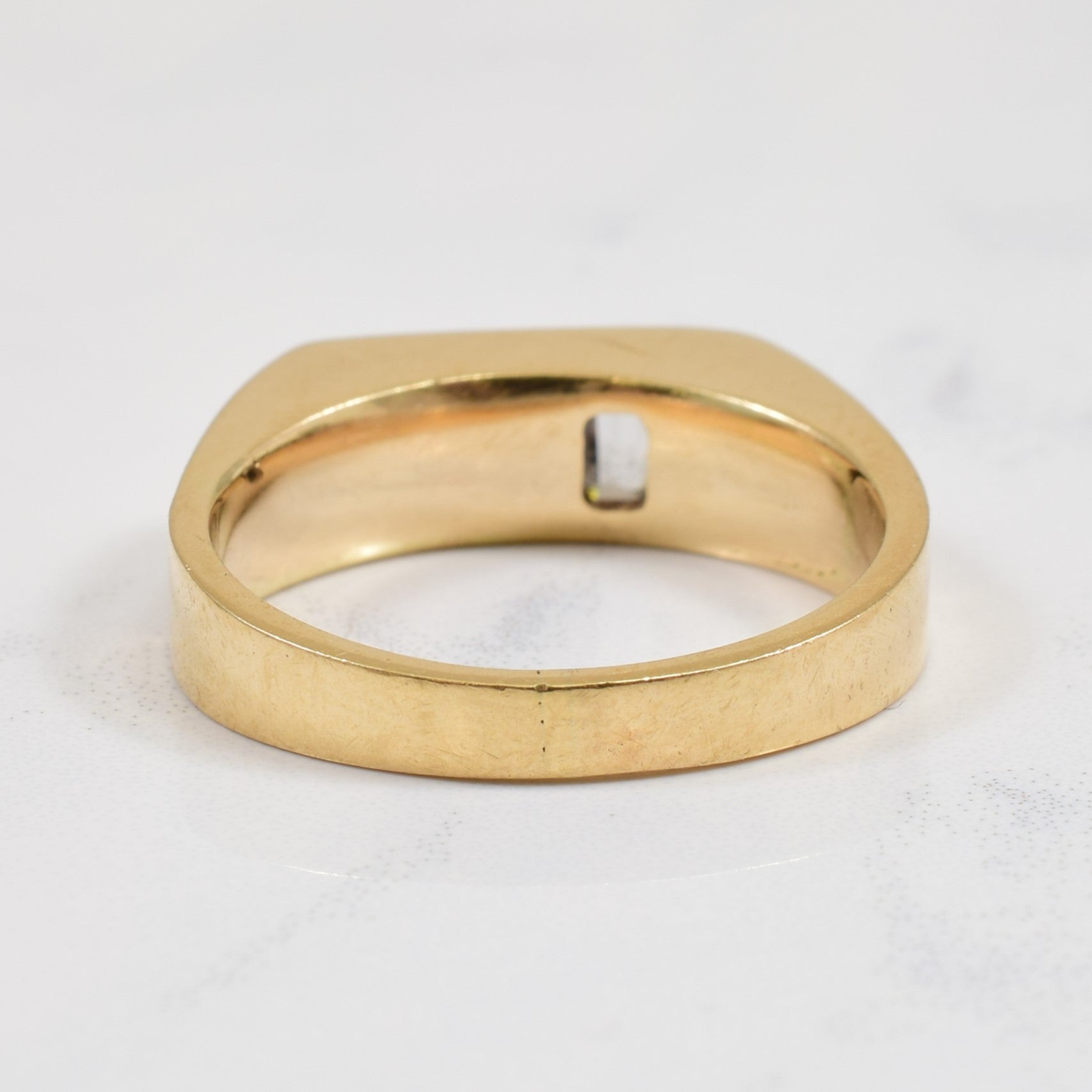 Tapered Diamond Ring | 0.15ctw | SZ 8.25 |