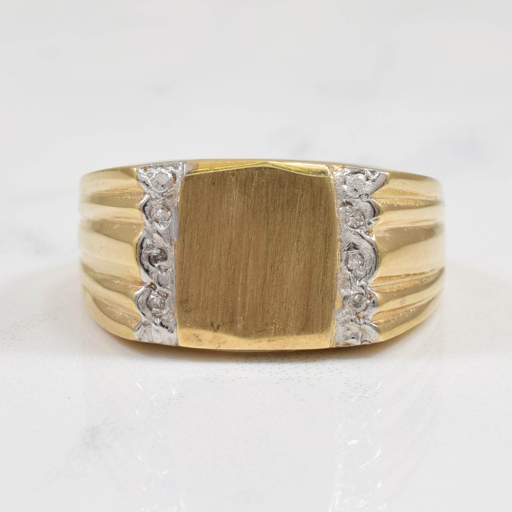 Tapered Diamond Signet Ring | 0.03ctw | SZ 11 |