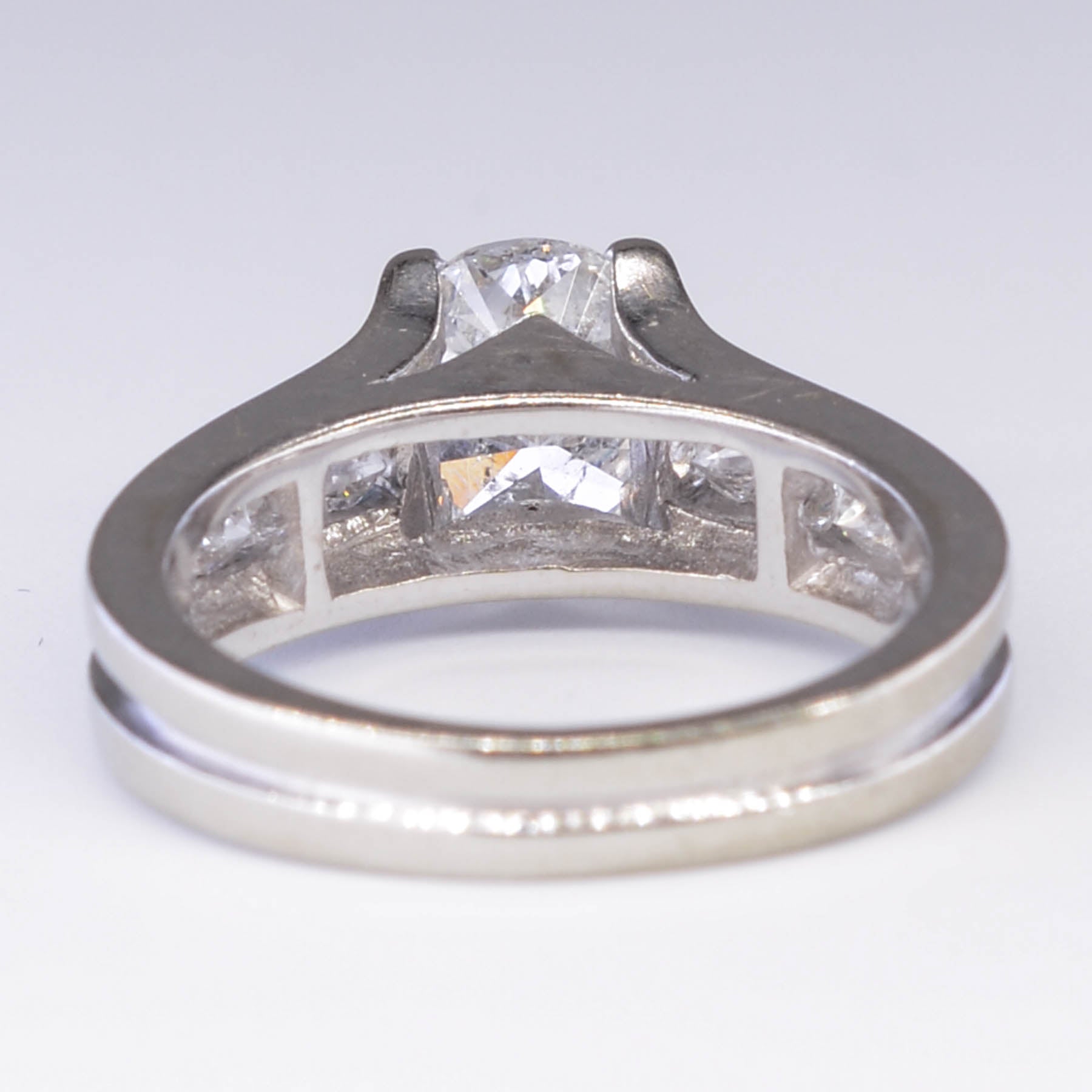 Bague de fiançailles en diamant taille ovale | 1,66 ct | Taille 6 | 