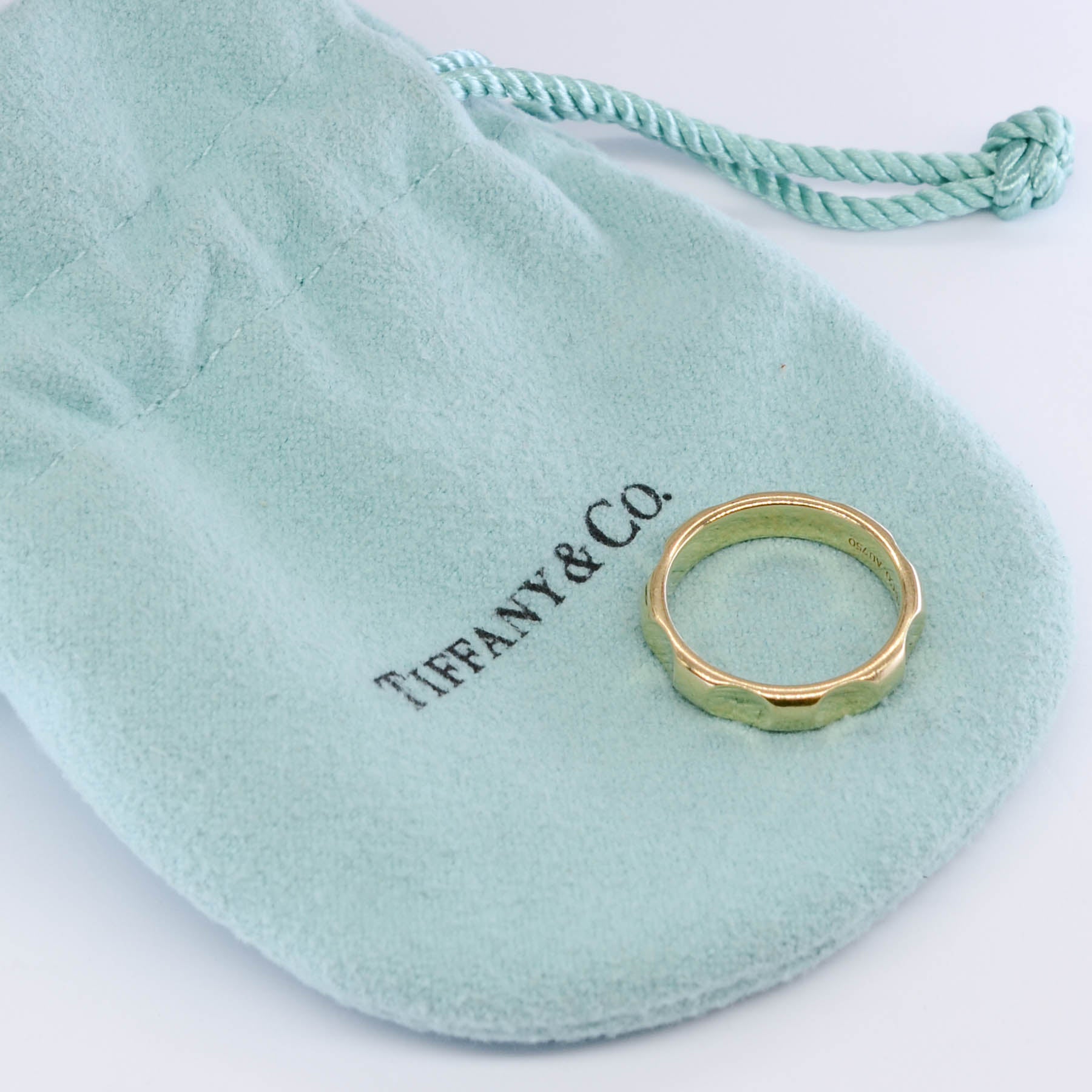 'Tiffany & Co.' Paloma's Groove 18k Ring | SZ 5.5 |