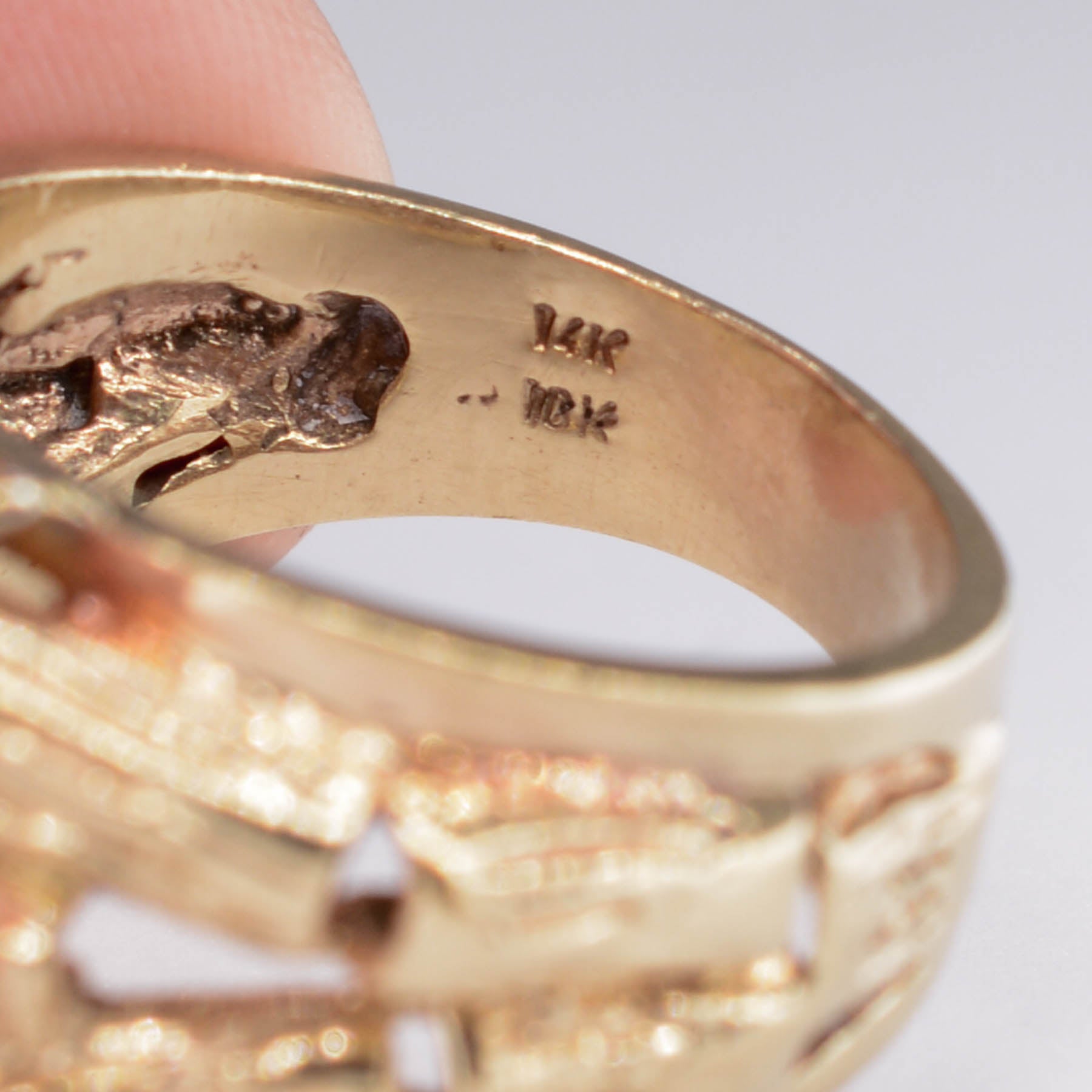 Flower and Log Diamond Garden Ring | 0.12ct | SZ 7 |