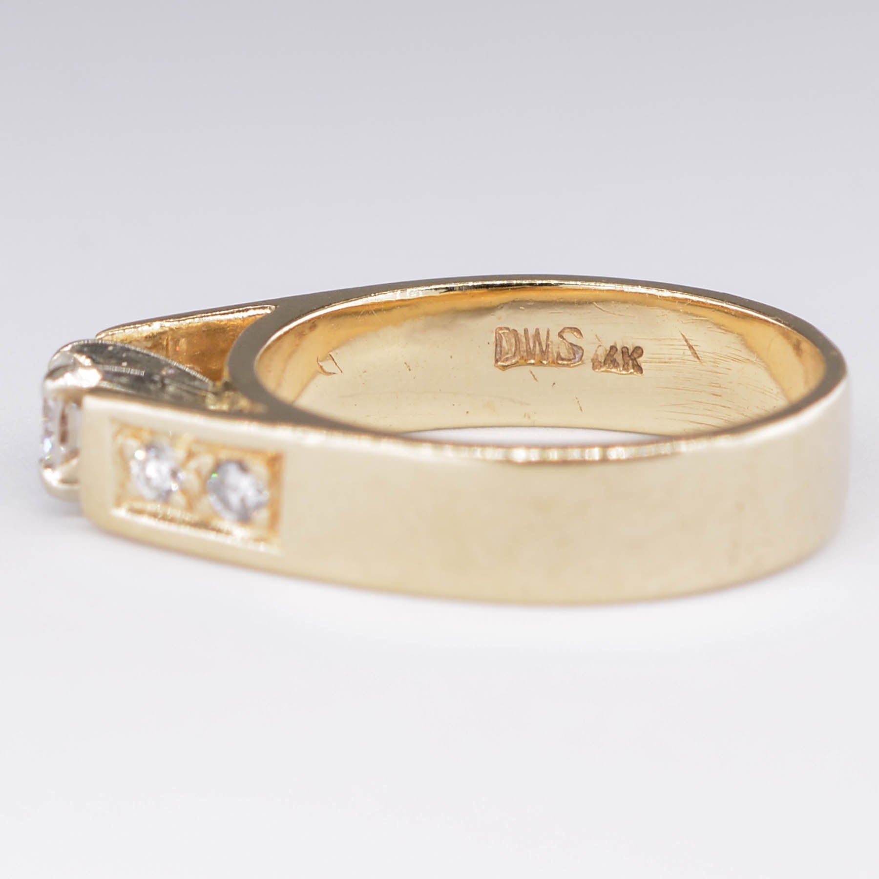 Five Stone Diamond Ring | 0.23ct | SZ 5.5 |