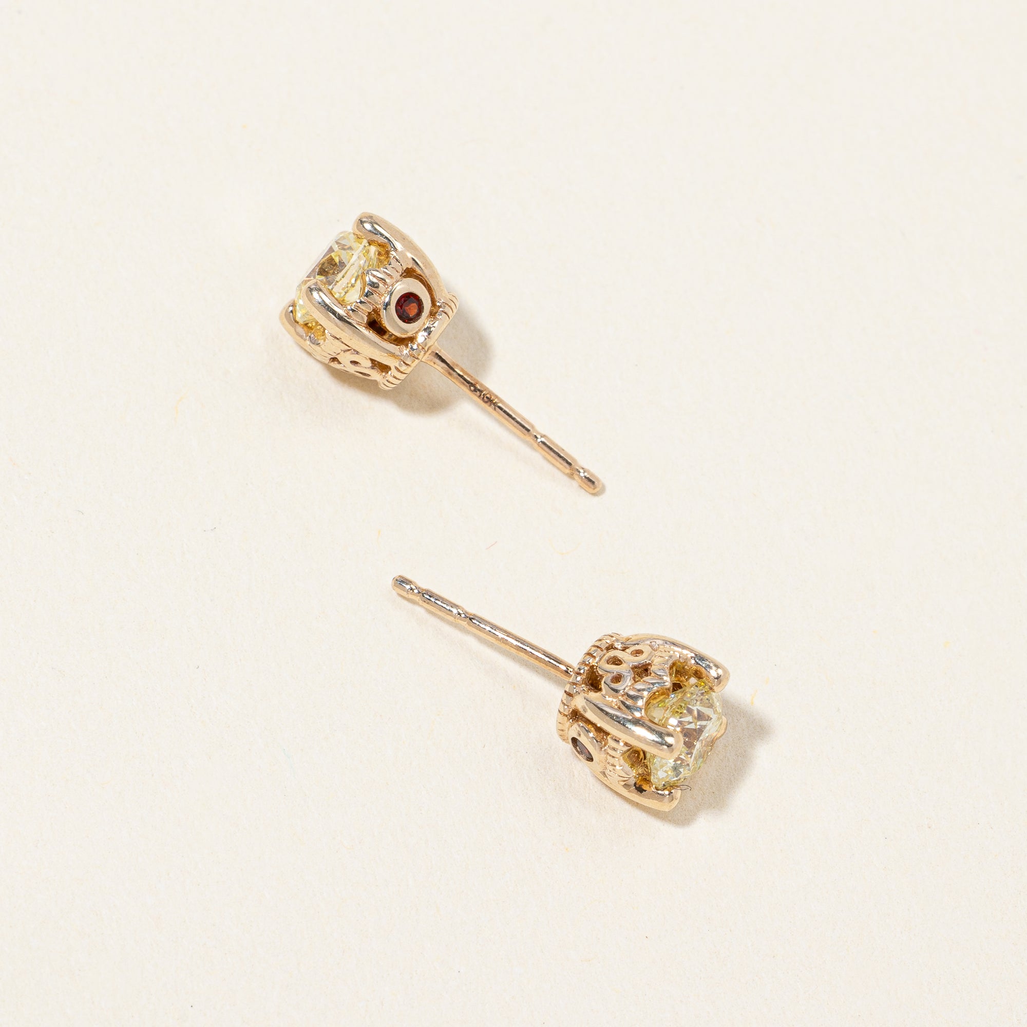 Diamond & Garnet Stud Earrings | 0.90ctw, 0.04ctw |