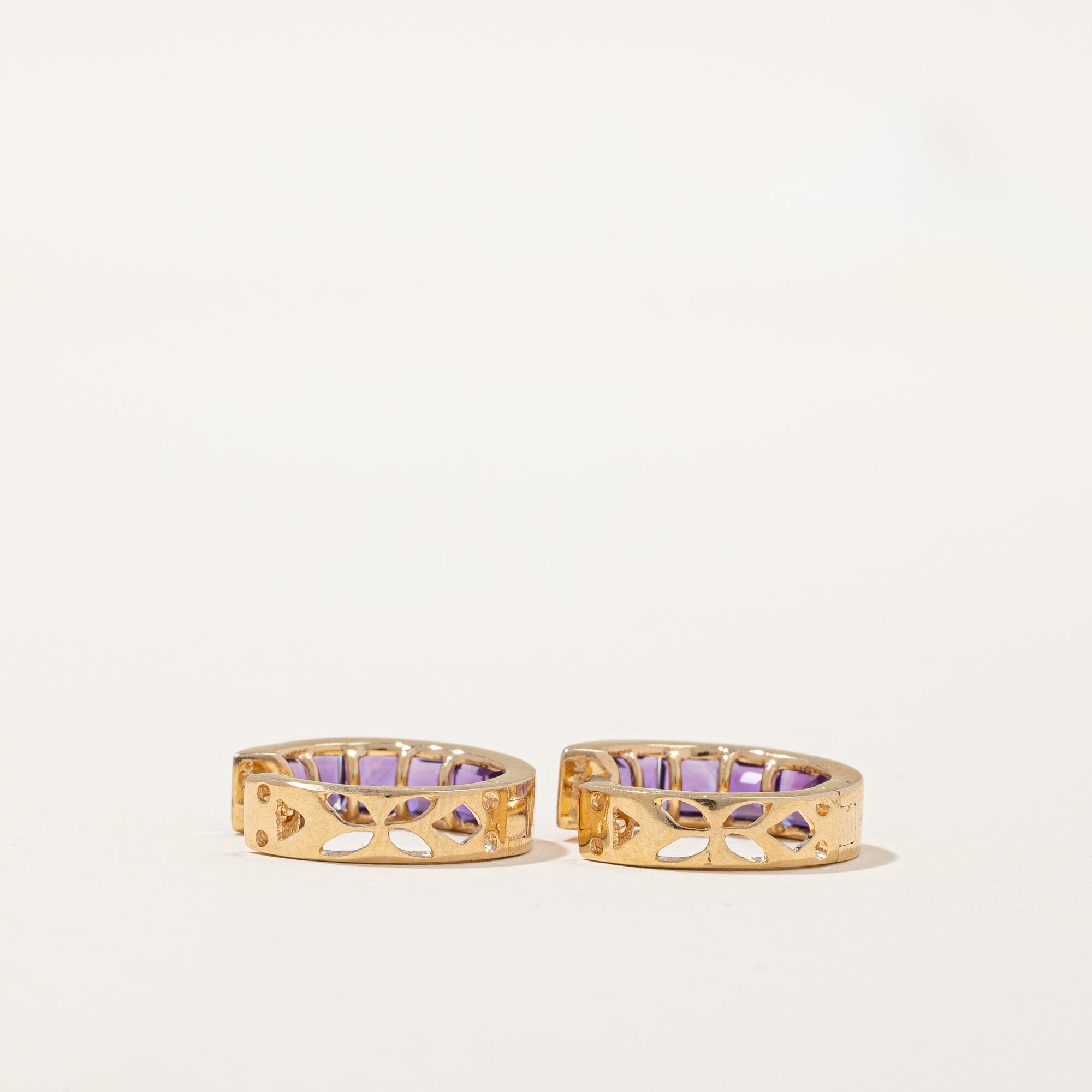 Amethyst Huggie Earrings | 1.00ctw |