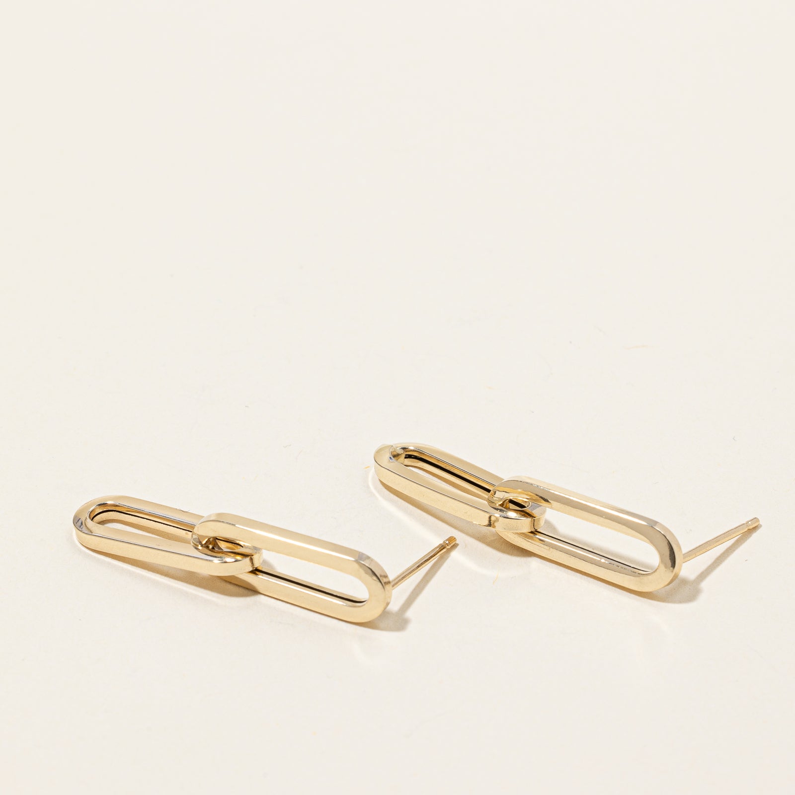 14k Yellow Gold Oval Link Earrings