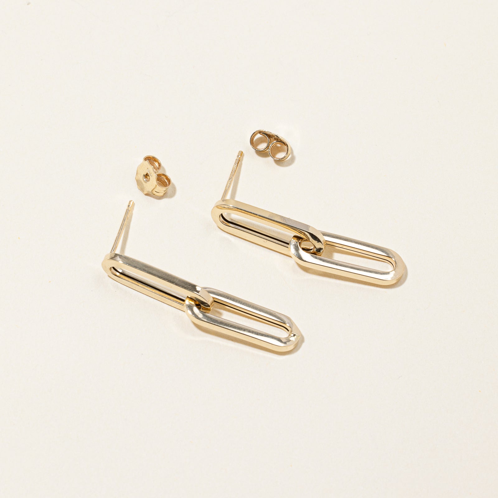 14k Yellow Gold Oval Link Earrings