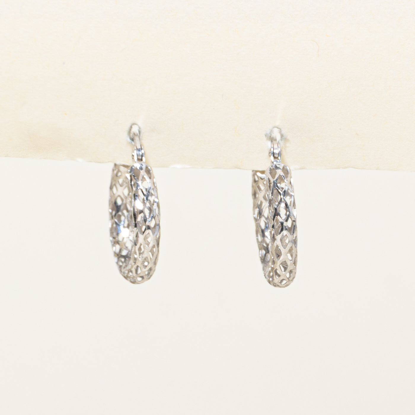 14k White Gold Openwork Hoop Earrings
