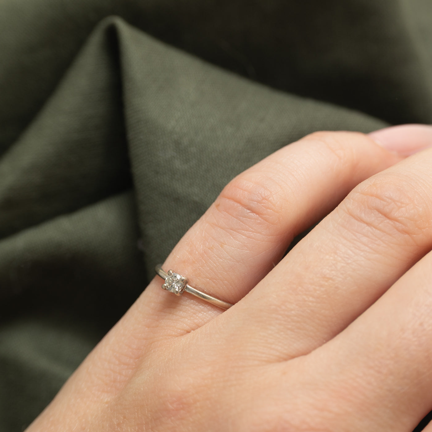 Solitaire Diamond Petite Ring | SZ 4.25