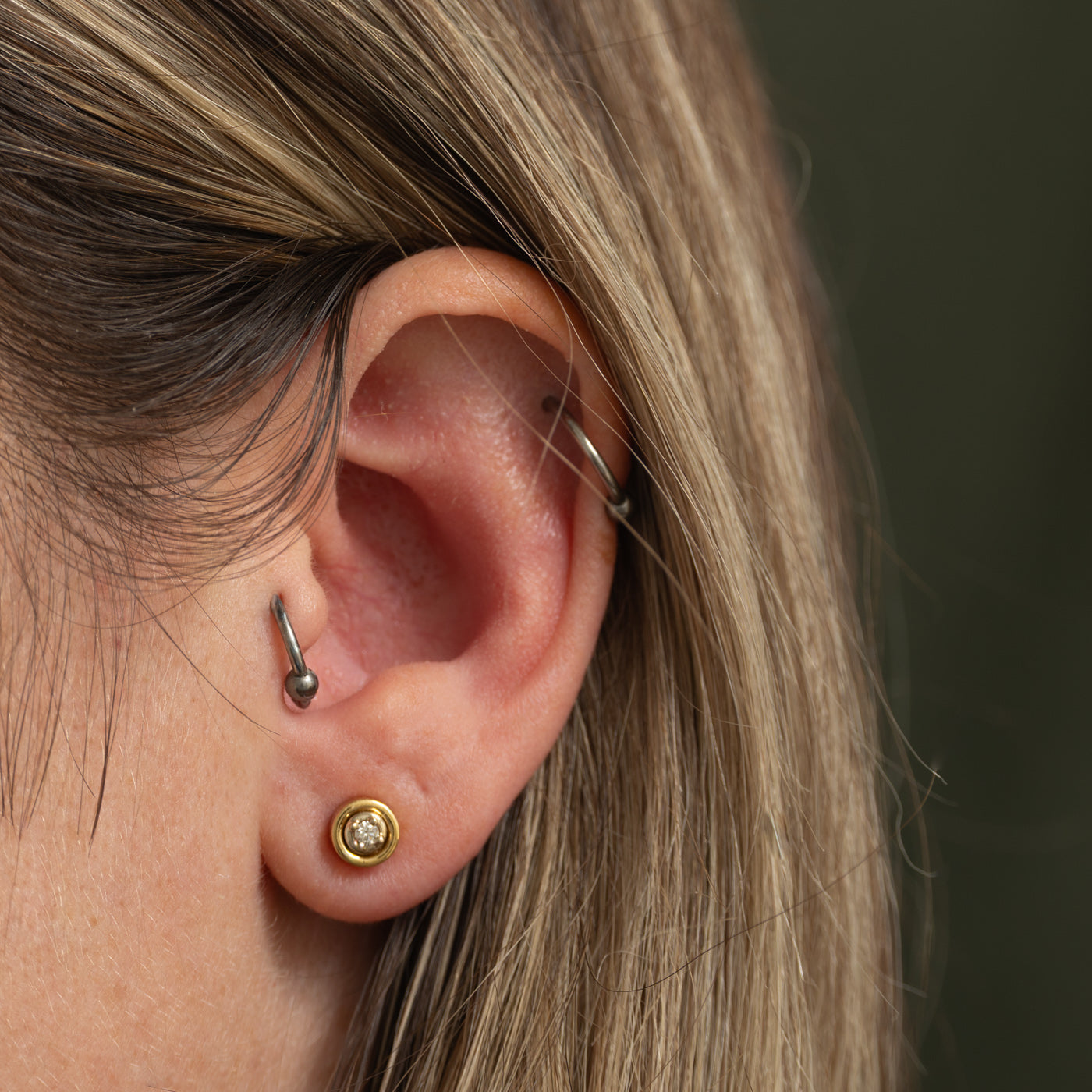 18k Diamond Circle Stud Earrings