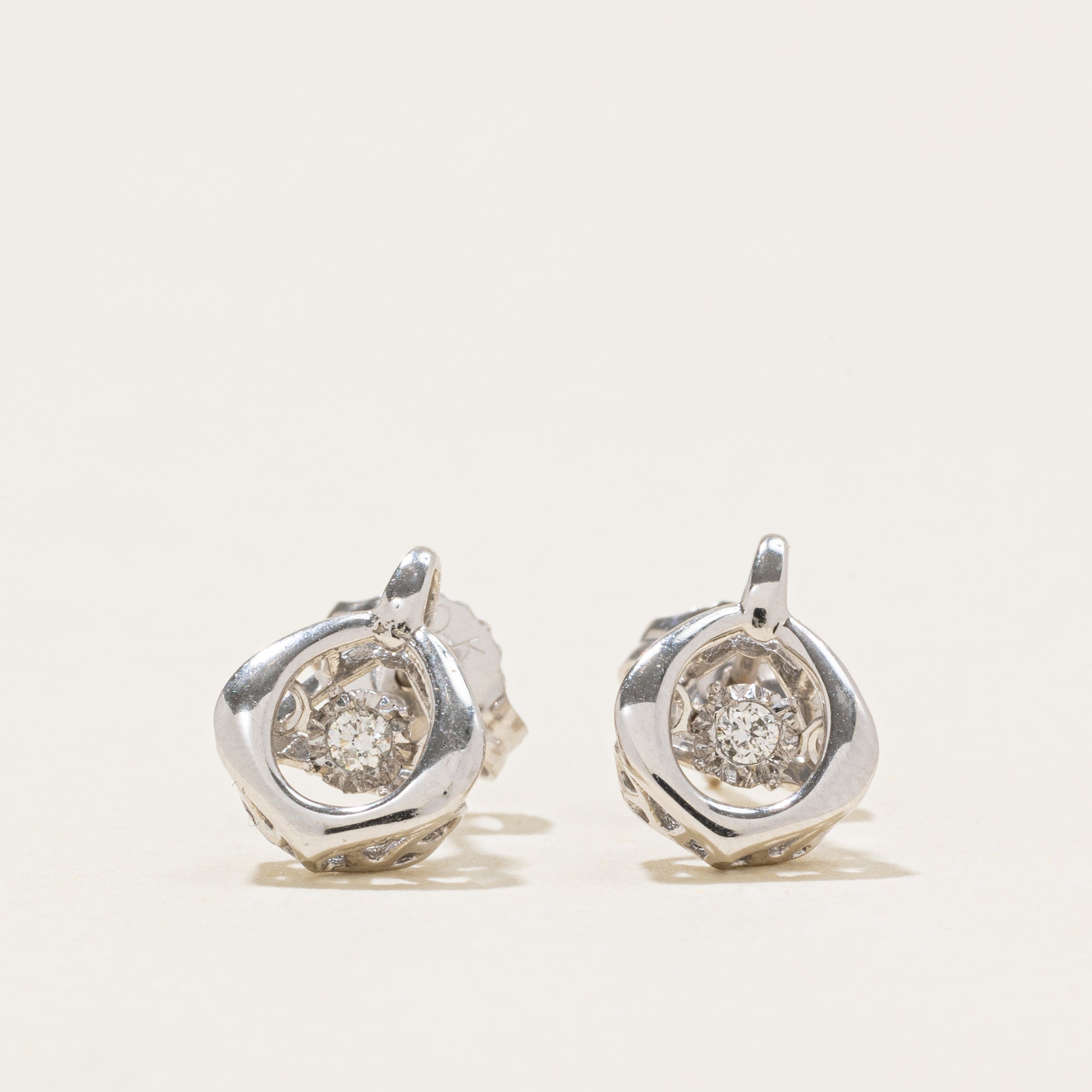 Illusion Set Diamond Geometric Stud Earrings