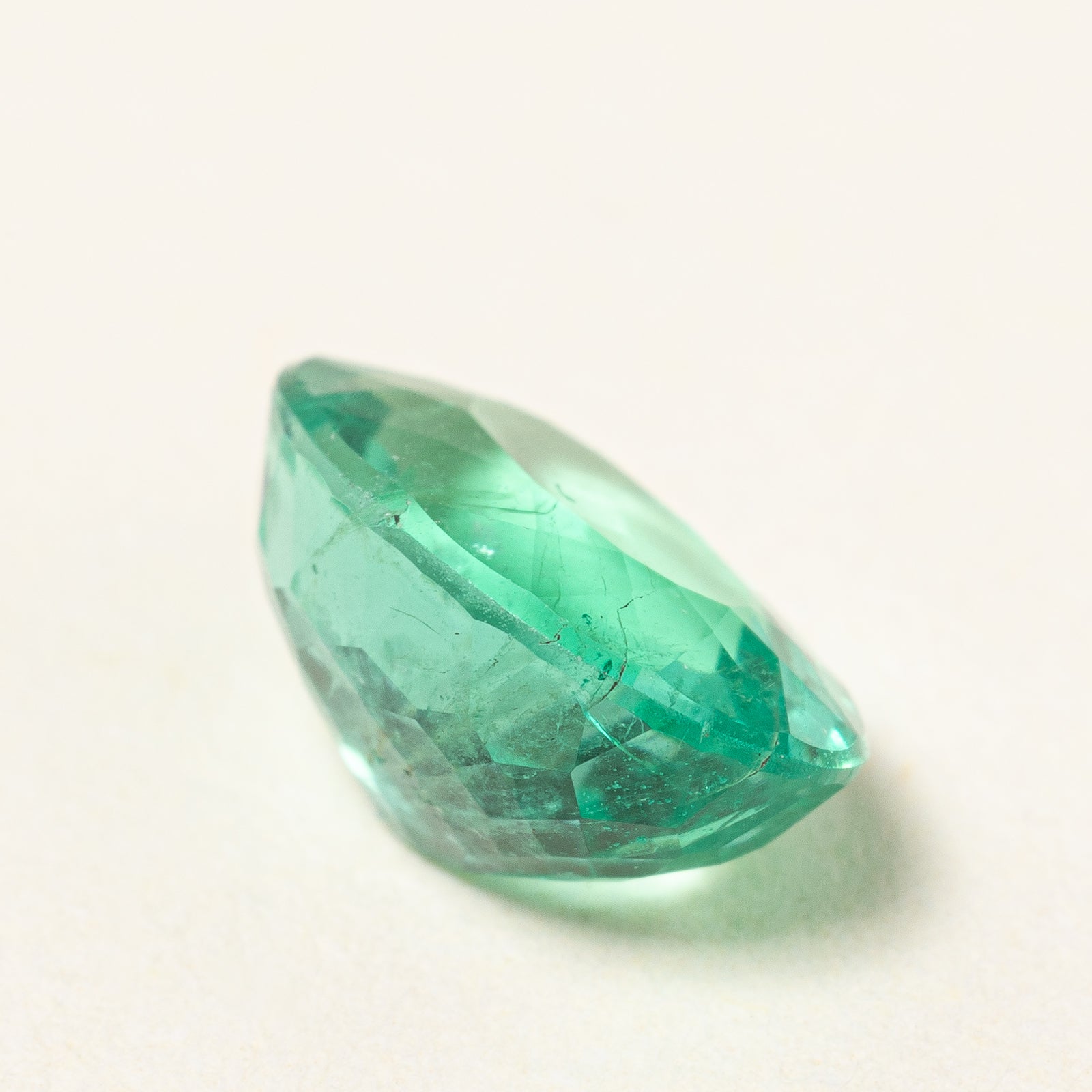 Oval Cut Loose Emerald | 1.47ct |