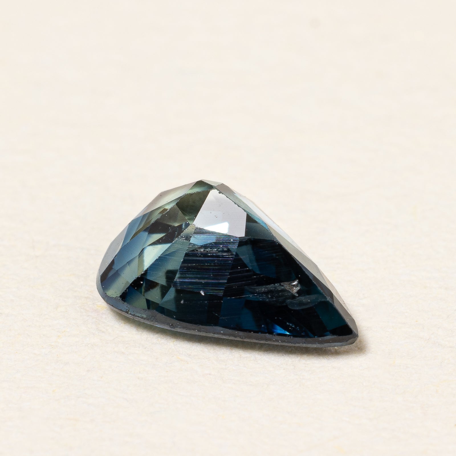 Pear Cut Loose Sapphire | 0.75ct |