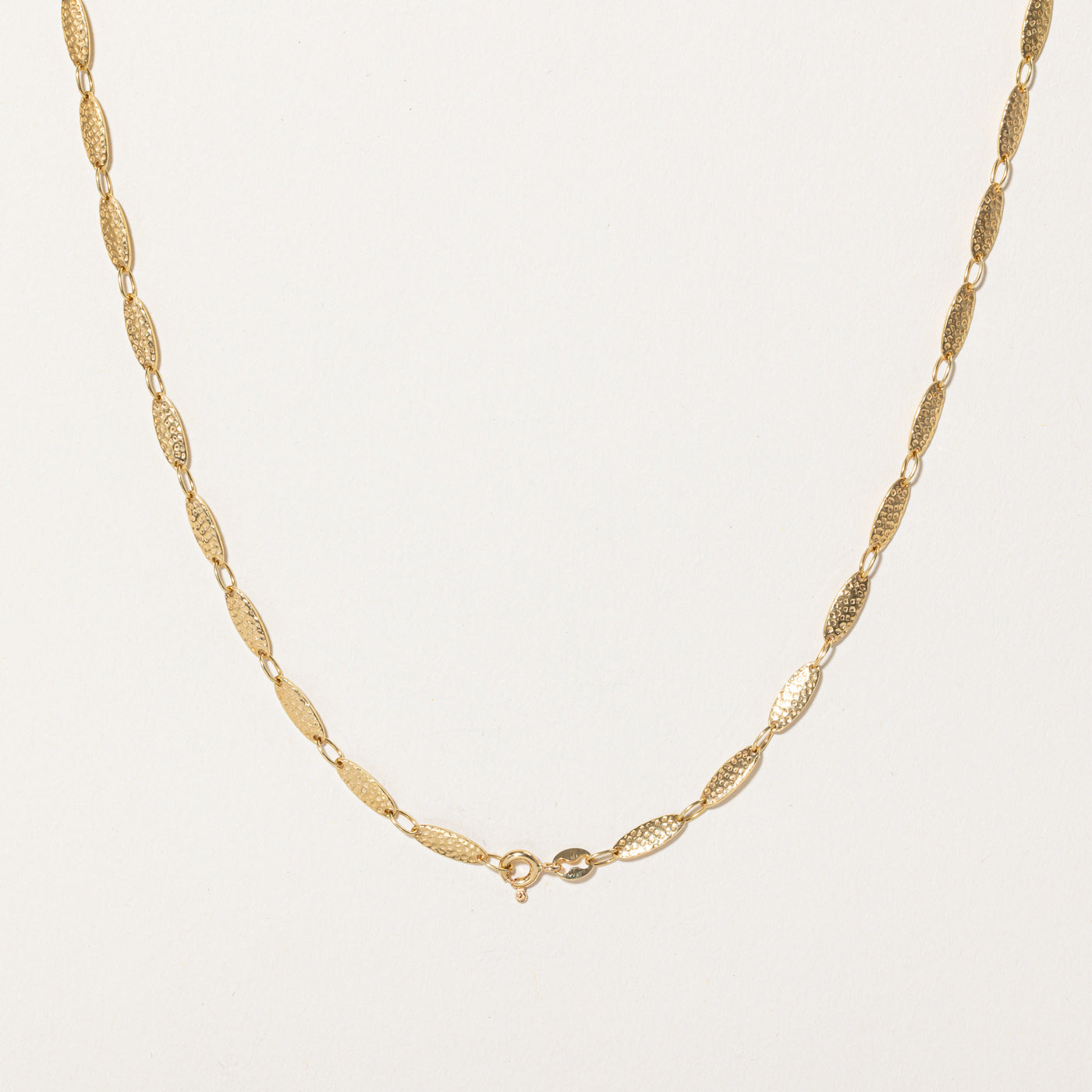 18k Yellow Gold Textured Oval Bar Link Chain | 26" |
