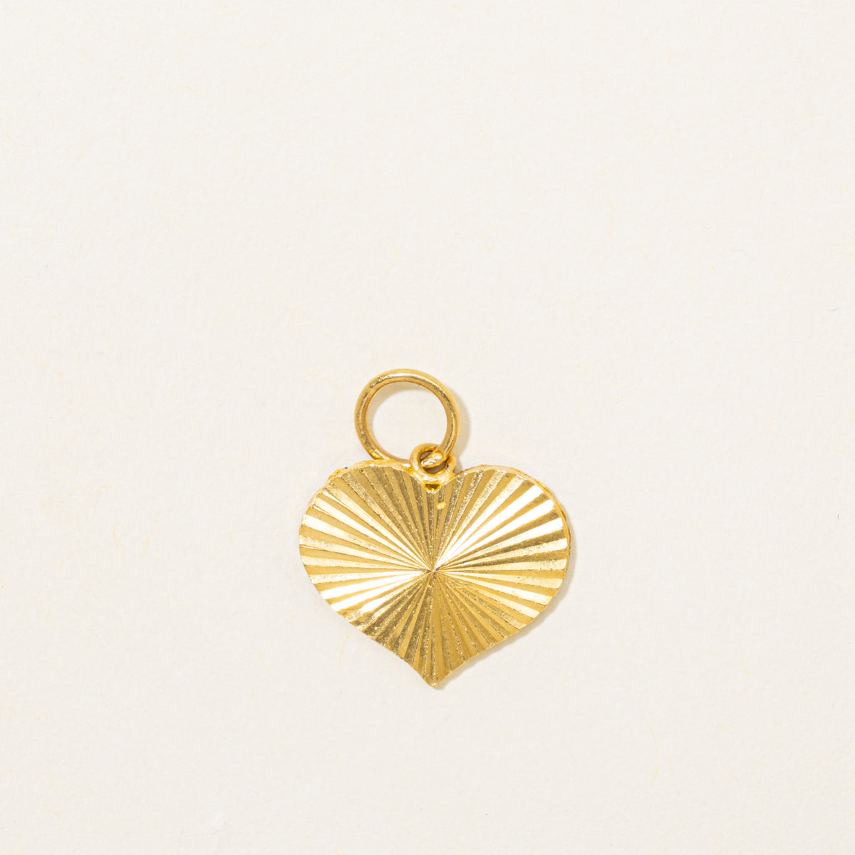 23k Yellow Gold Chinese Symbol Heart Charm