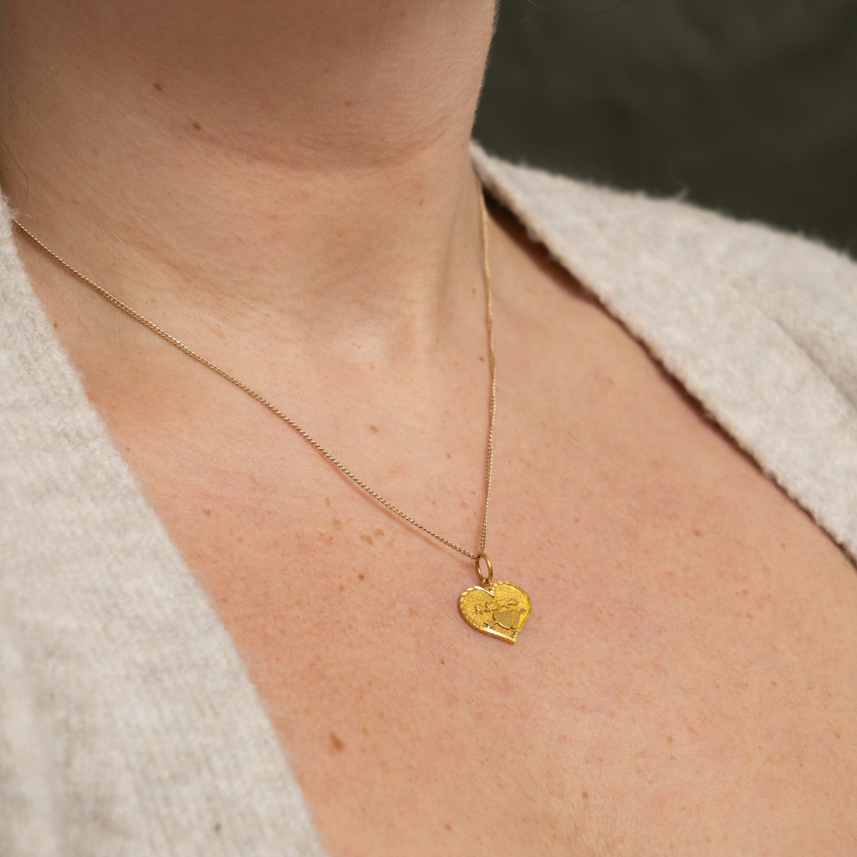 23k Yellow Gold Chinese Symbol Heart Charm