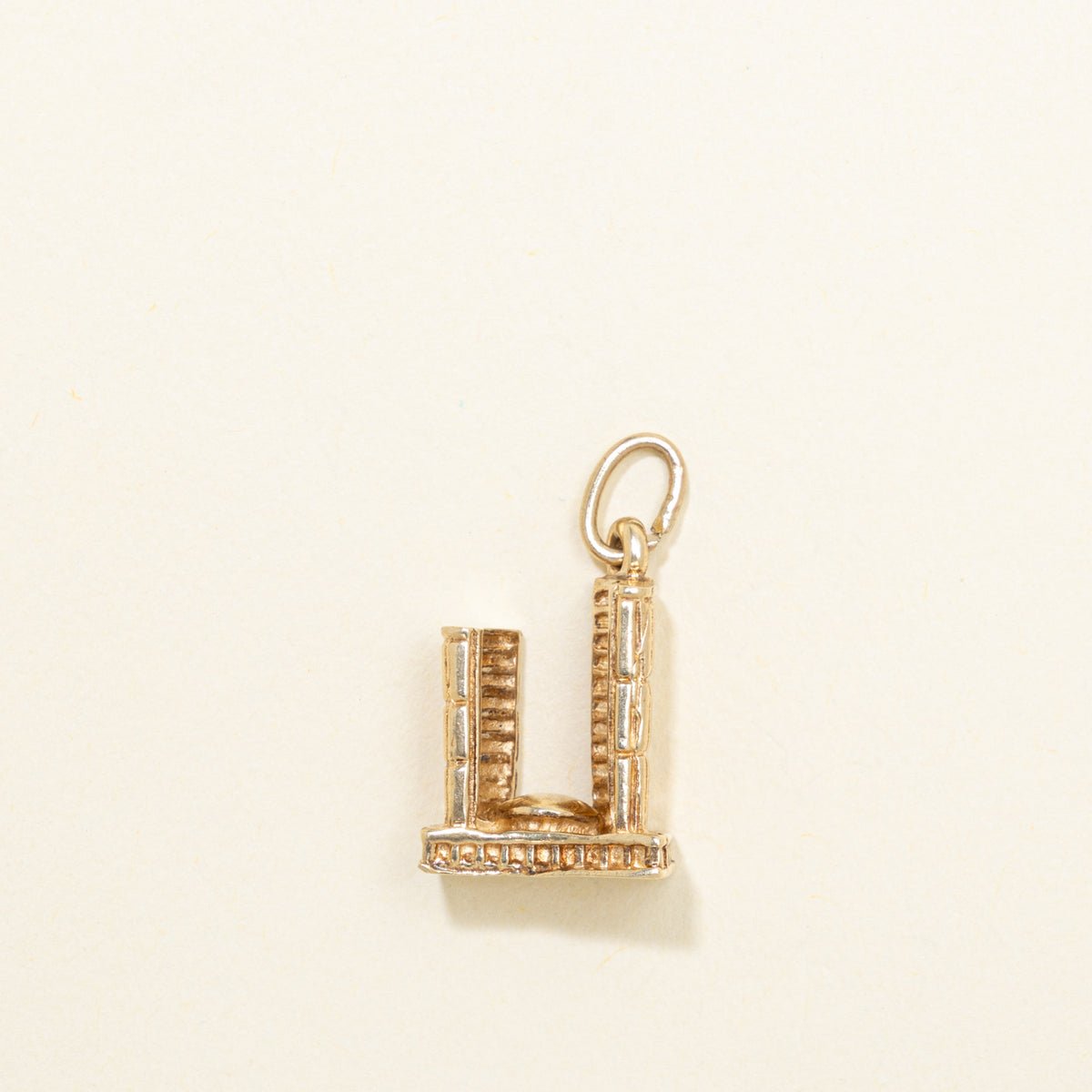 10k Yellow Gold Toronto City Hall Charm
