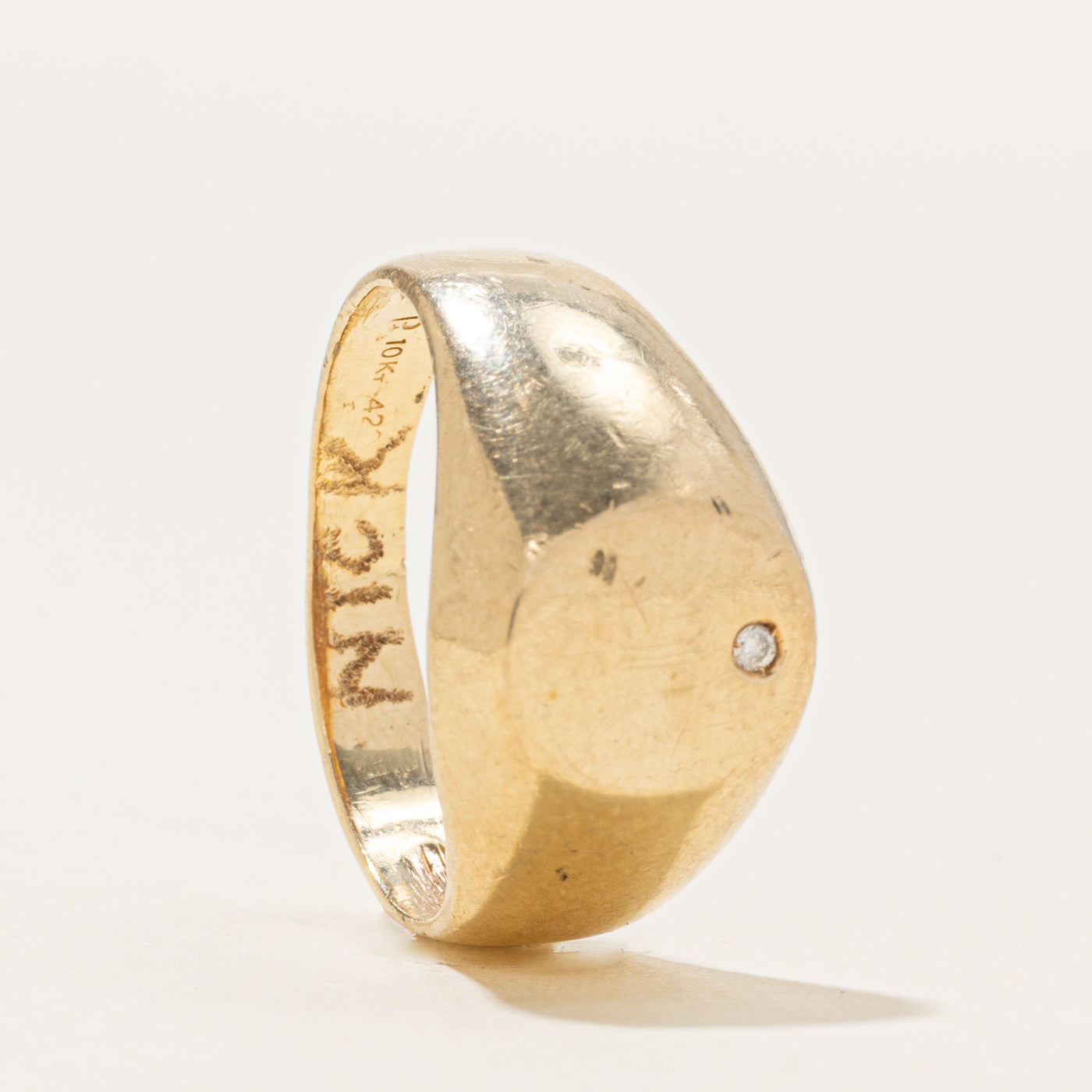 Single Diamond Signet Ring | SZ 7