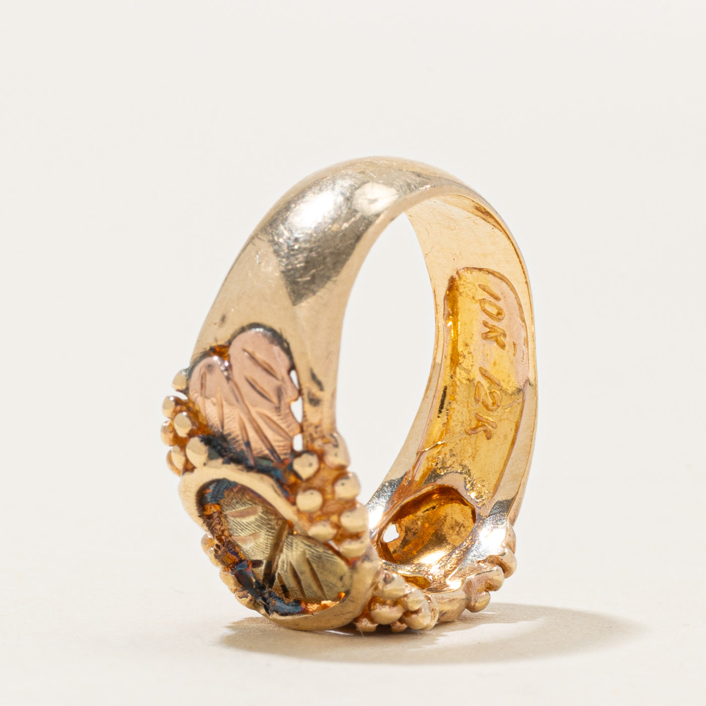 Bague gravée en feuille d'or jaune | Taille 6