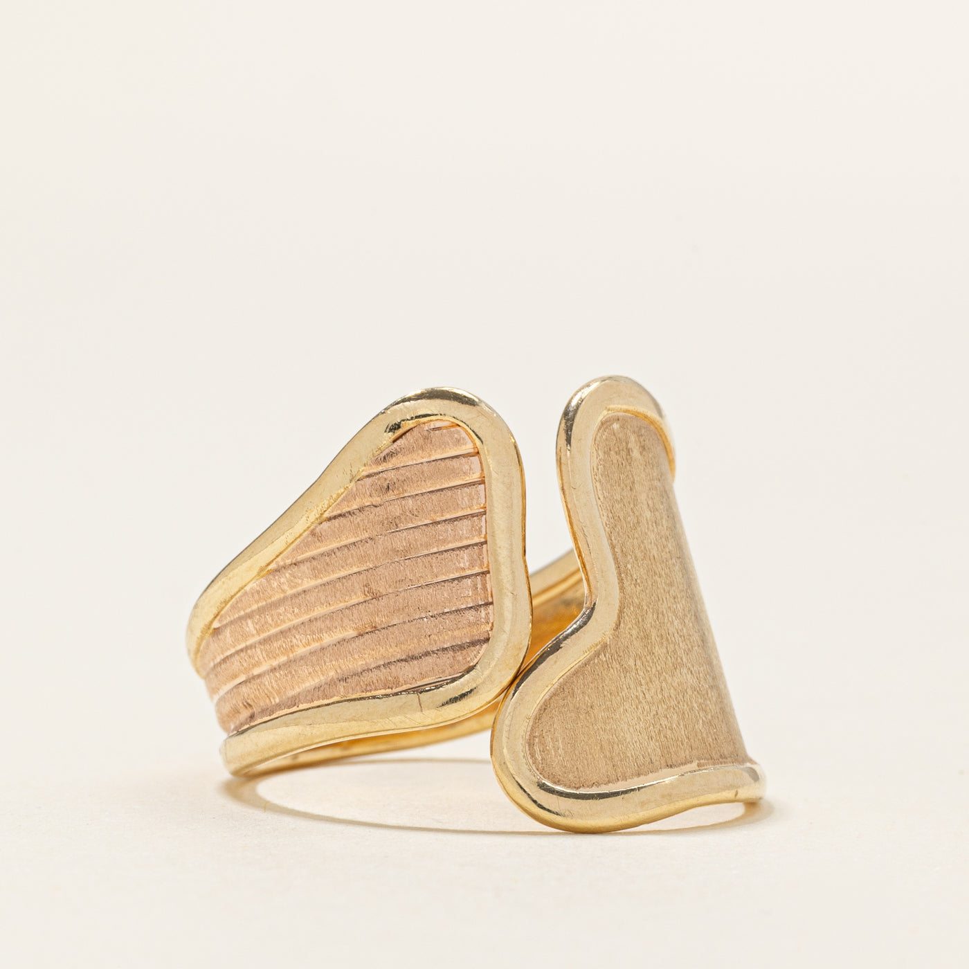 14k Yellow & Rose Gold Textured Ring | SZ 8.5