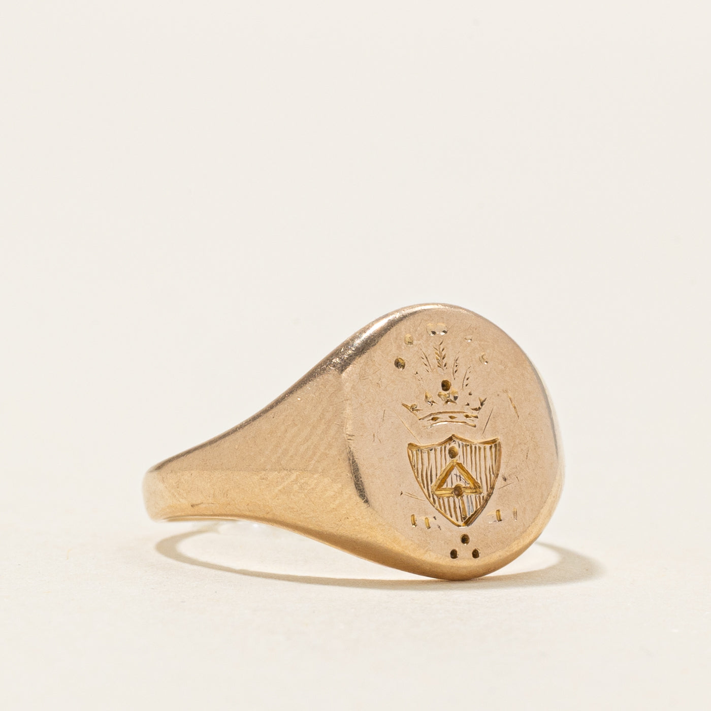 'Birks' 14k Yellow Gold Crest Signet Ring | SZ 5