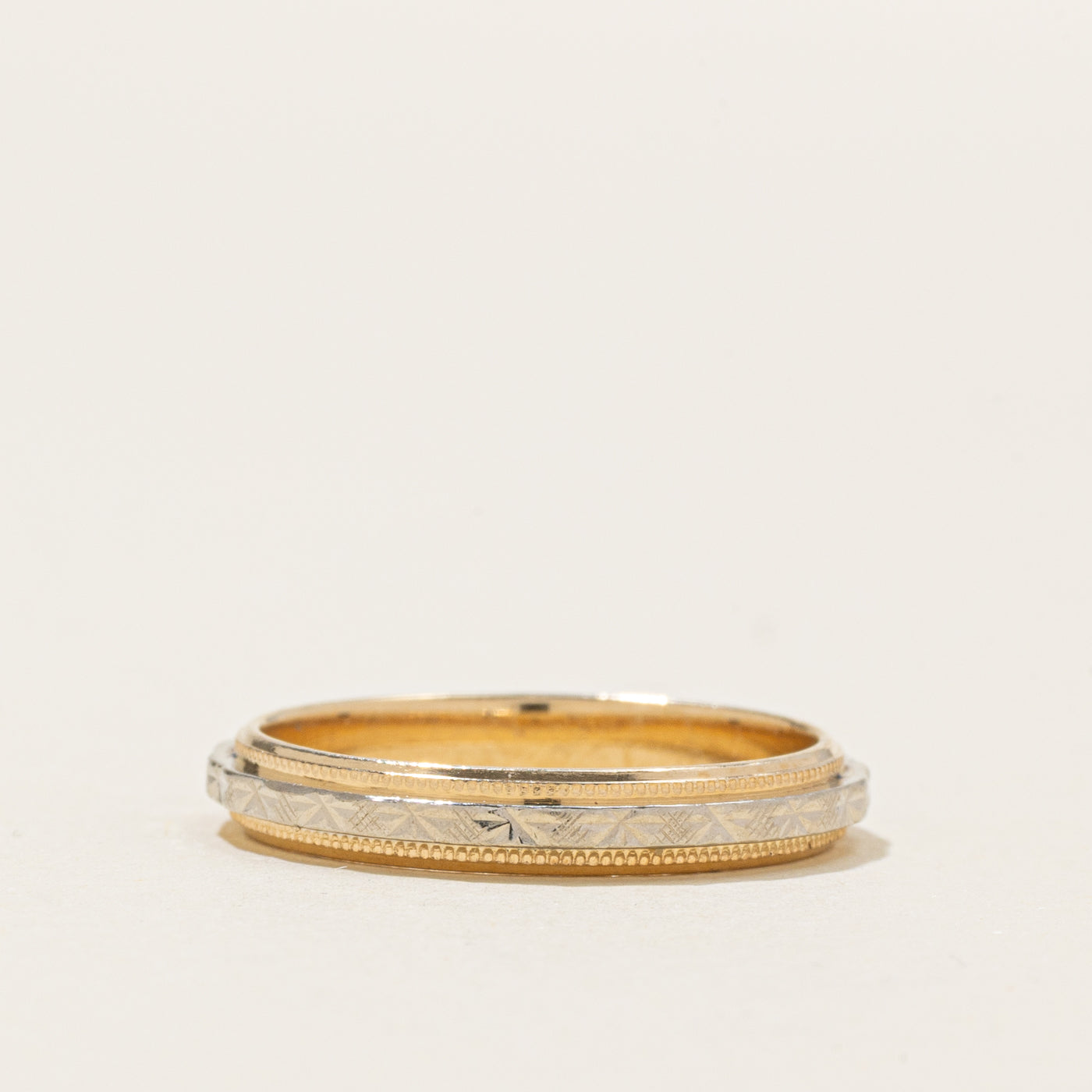 14k Two Tone Gold Diamond Cut Band | SZ 6.75