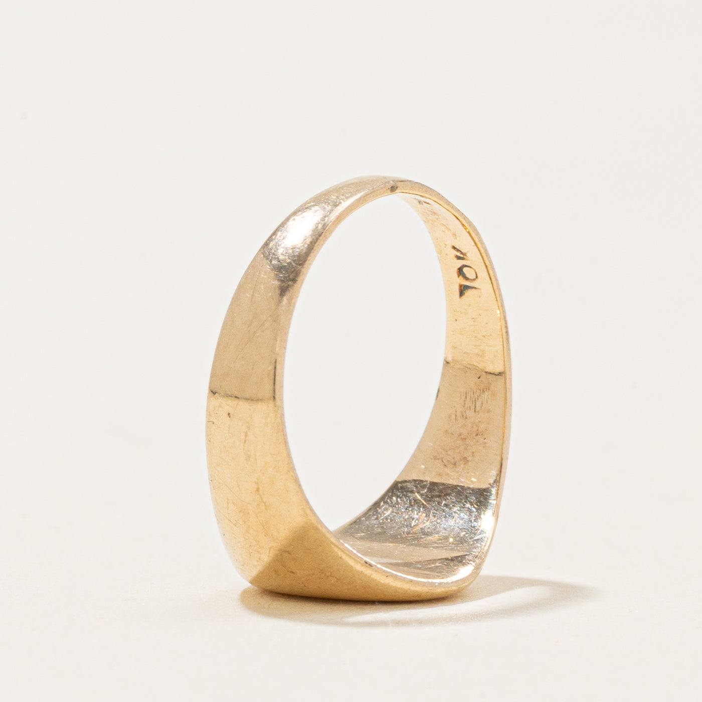 10k Yellow Gold "L" Signet Ring | SZ 2.25