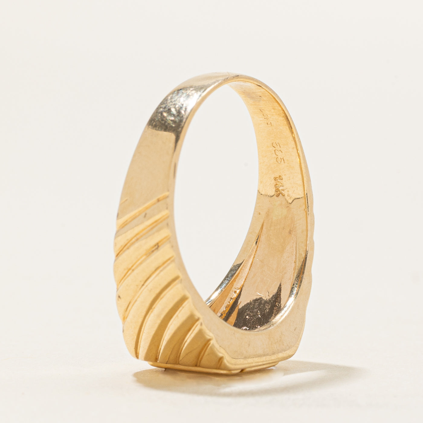 Diamond Geometric Grooved Signet Ring | SZ 8.75