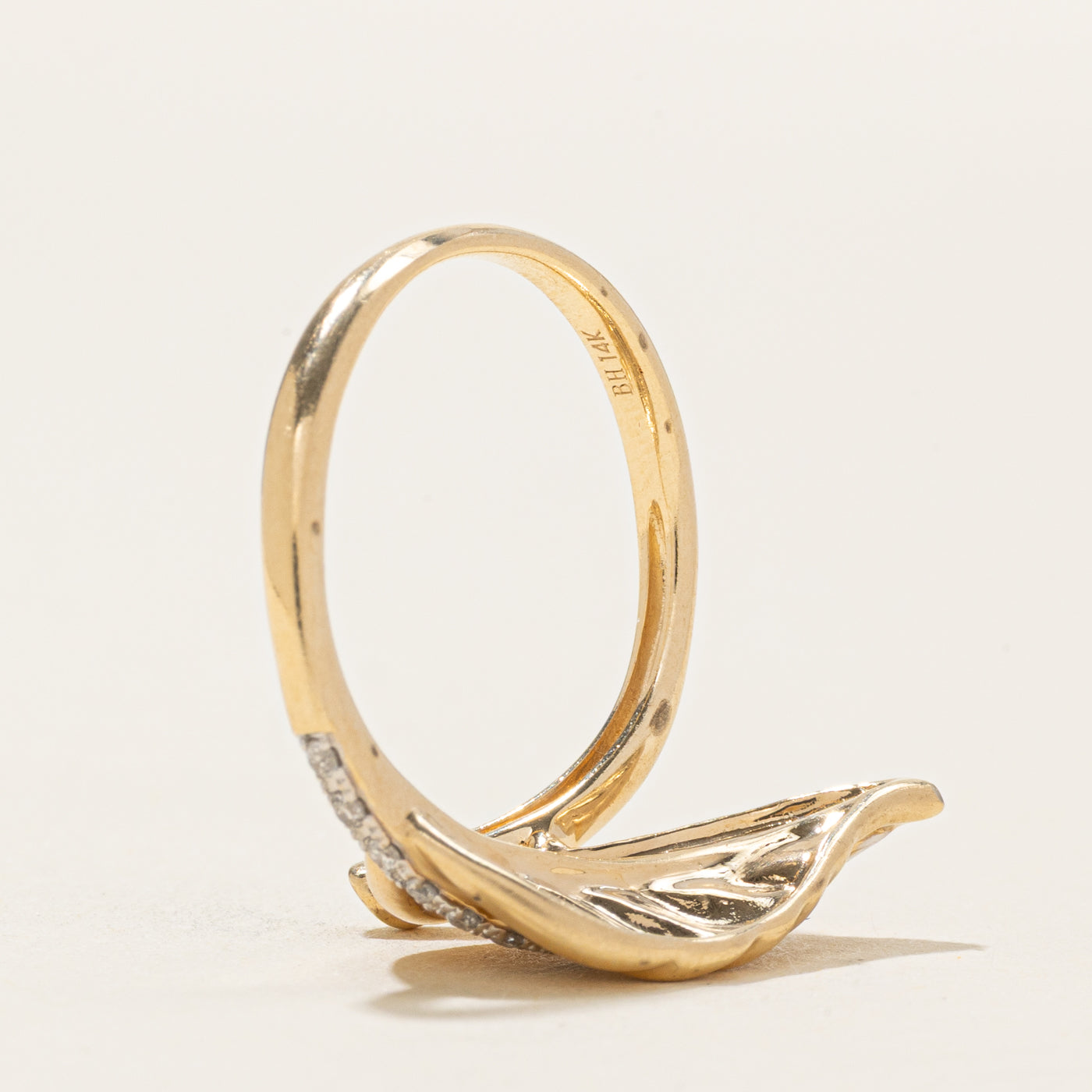 'Effy' Diamond Column Leaf Bypass Ring | SZ 7.25