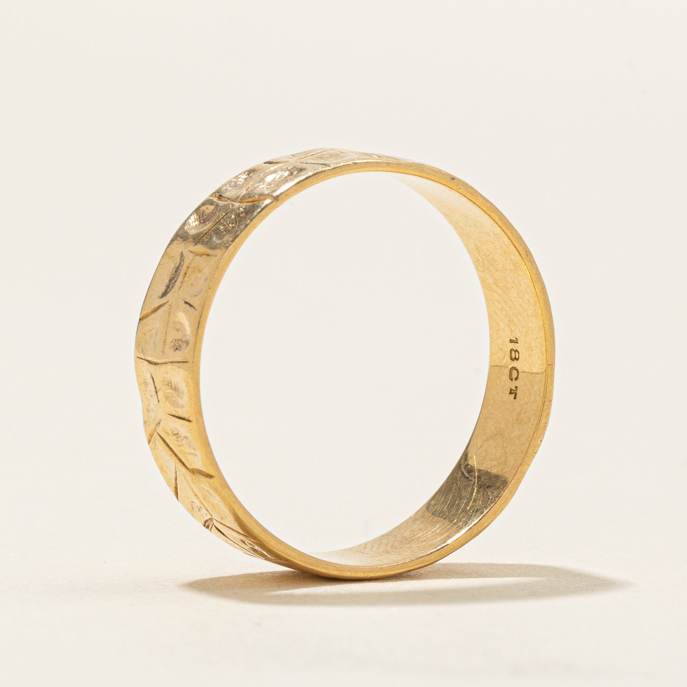 18k Yellow Gold Textured Band | SZ 7.75