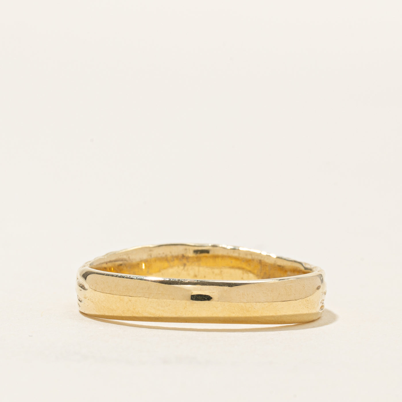 18k Yellow Gold Textured Band | SZ 9.5