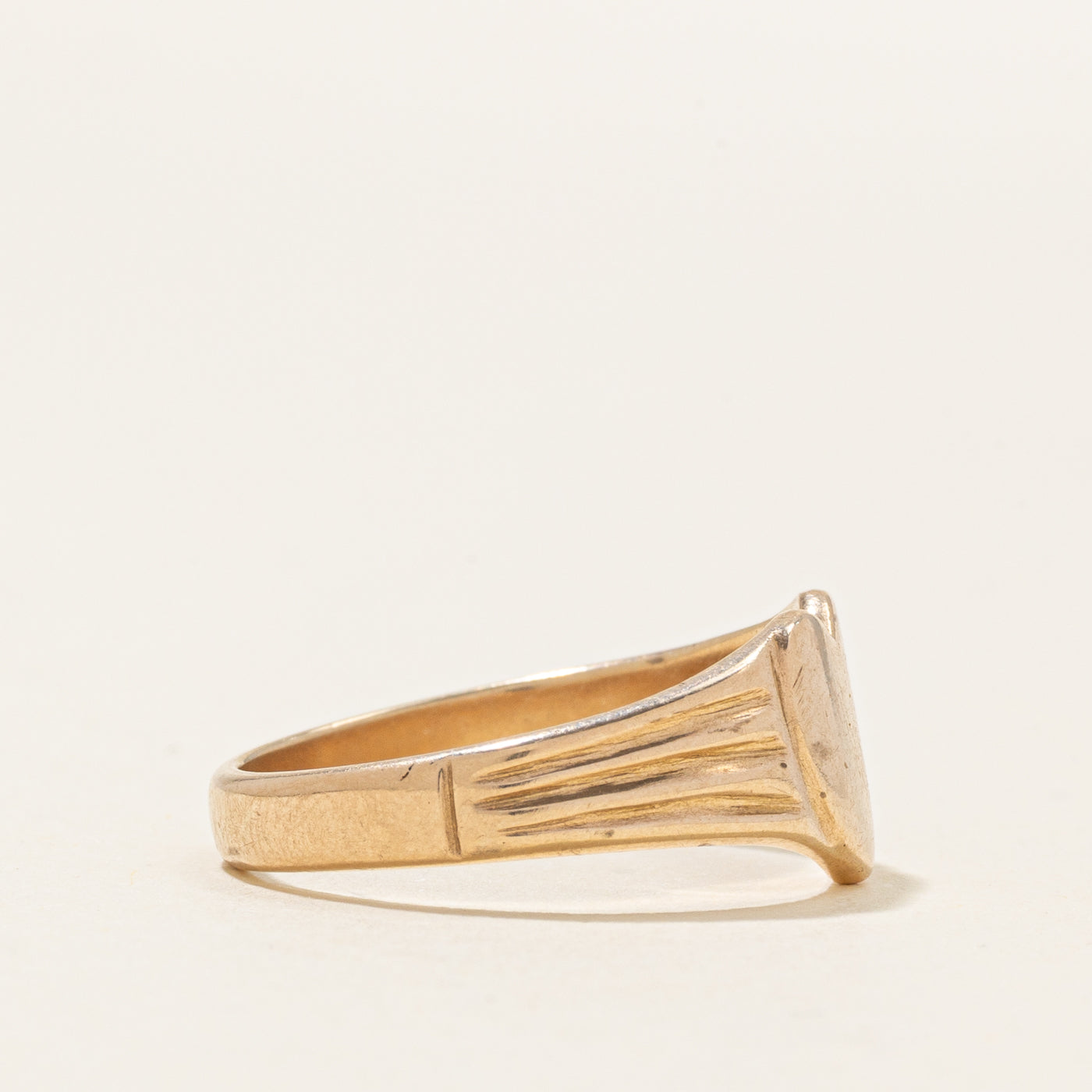 10k Yellow Gold Heart Signet Ring | SZ 7