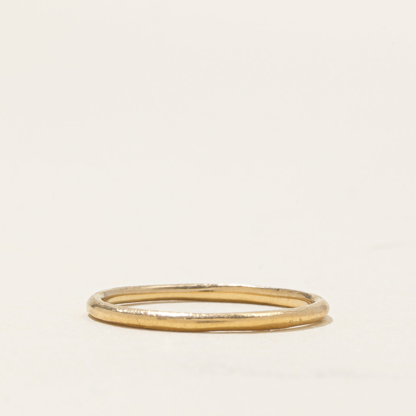 18k White Gold Thin Band | SZ 6.75