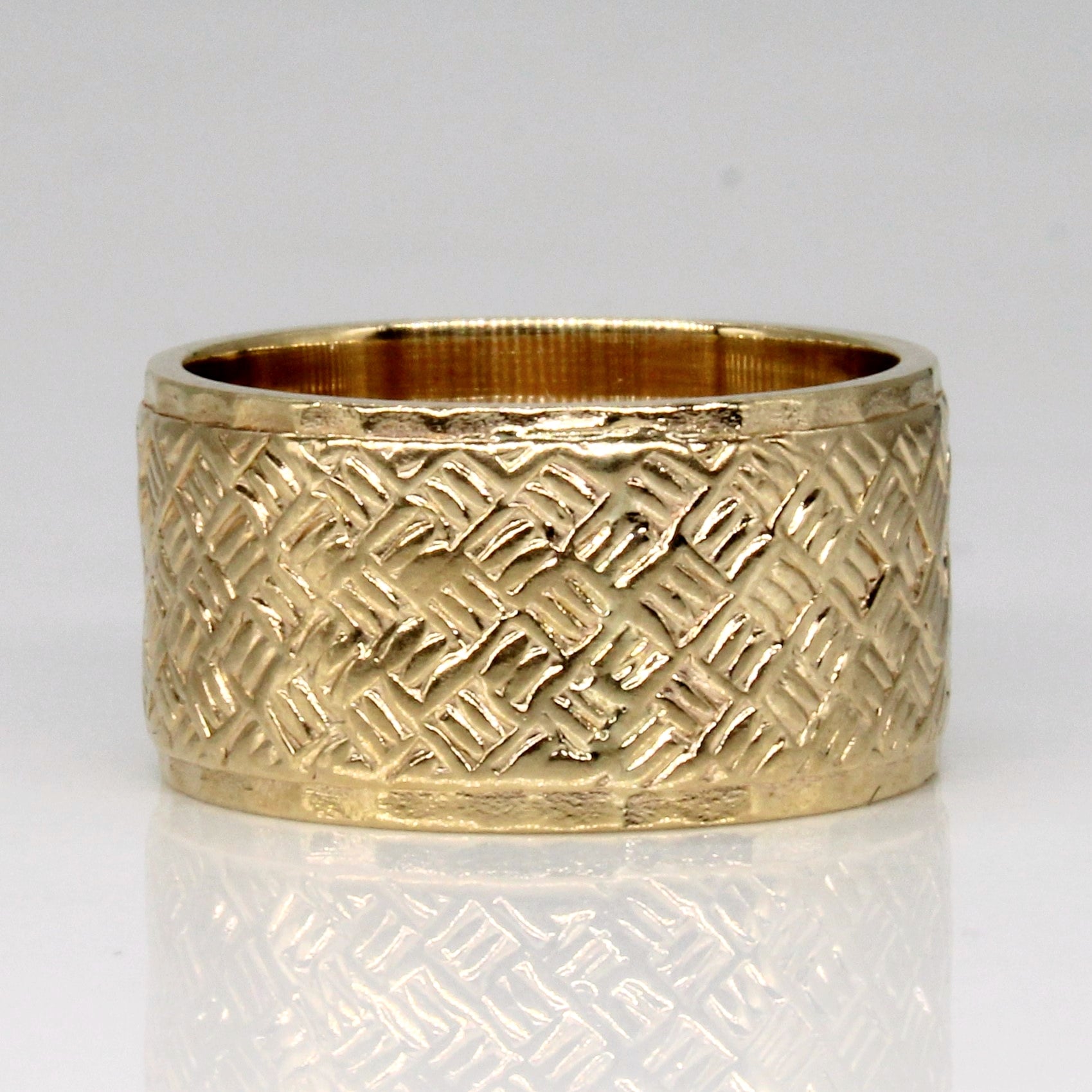 10k Yellow Gold Patterned Band | SZ 6.75 |