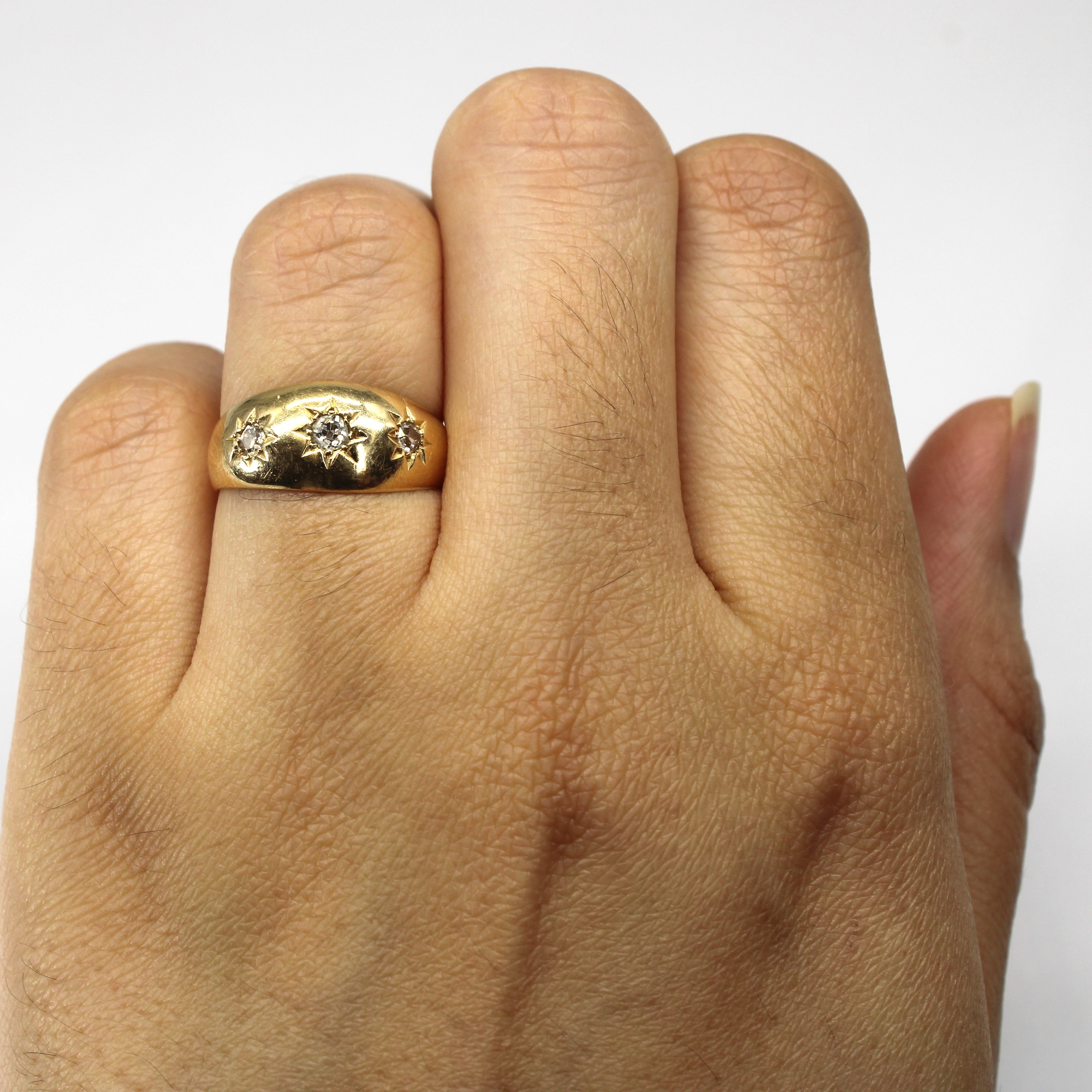 1914 Chester UK Hallmarked Starburst Three Old Cut Diamond Ring in 18k | 0.14ctw | SZ 5.5 |
