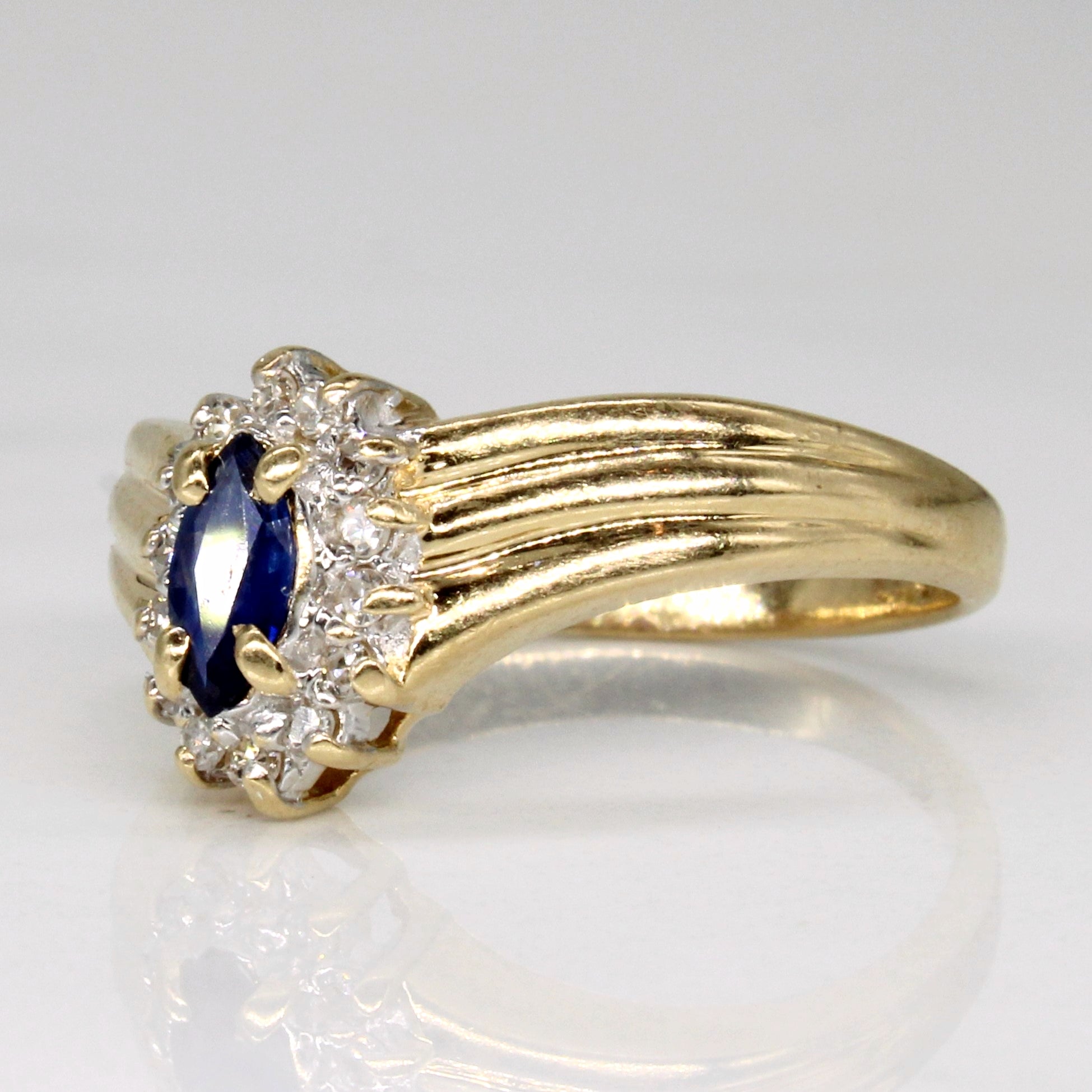 Sapphire & Diamond Chevron Ring | 0.22ct, 0.07ctw | SZ 5.75 |