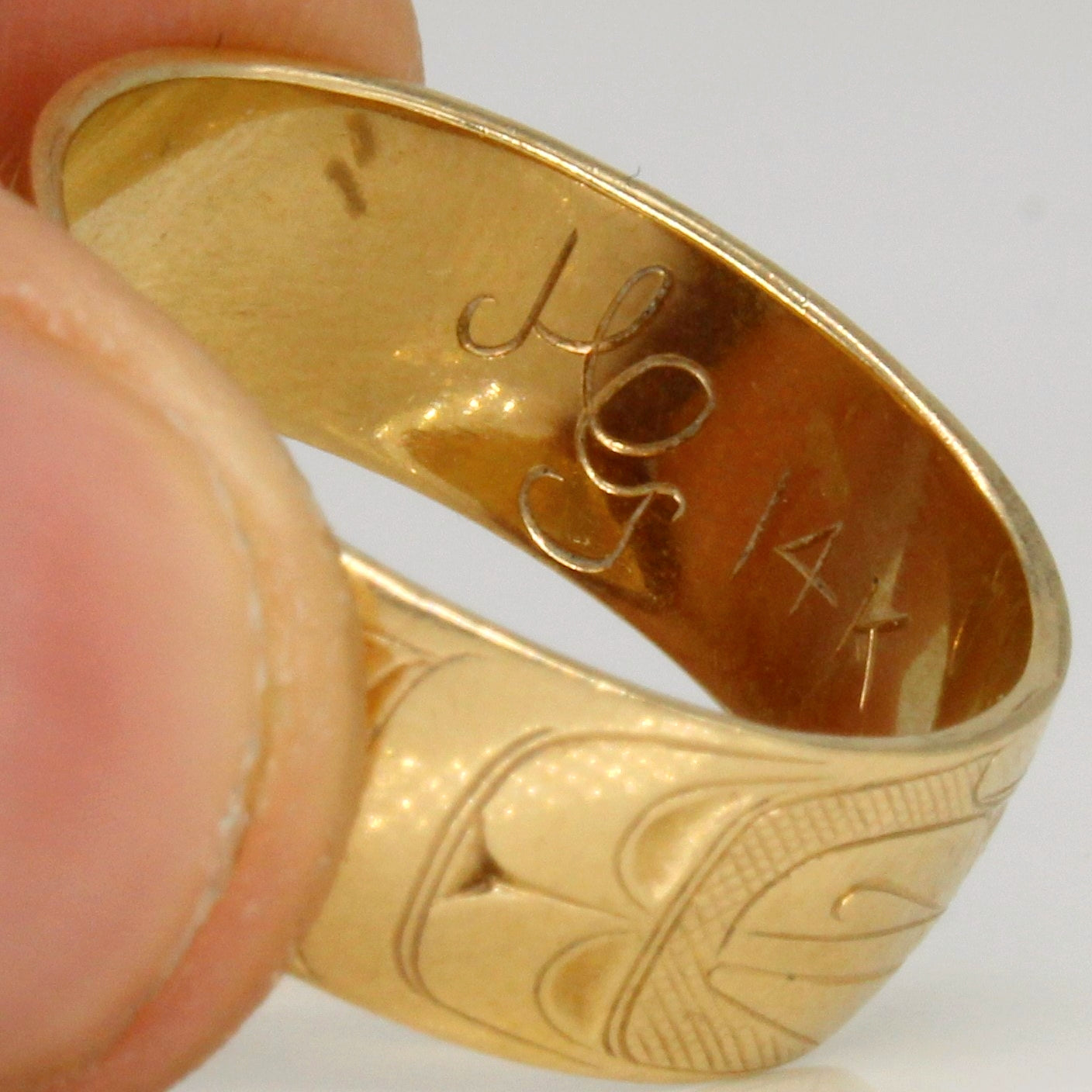 14k Yellow Gold Indigenous Art Ring | SZ 11 |