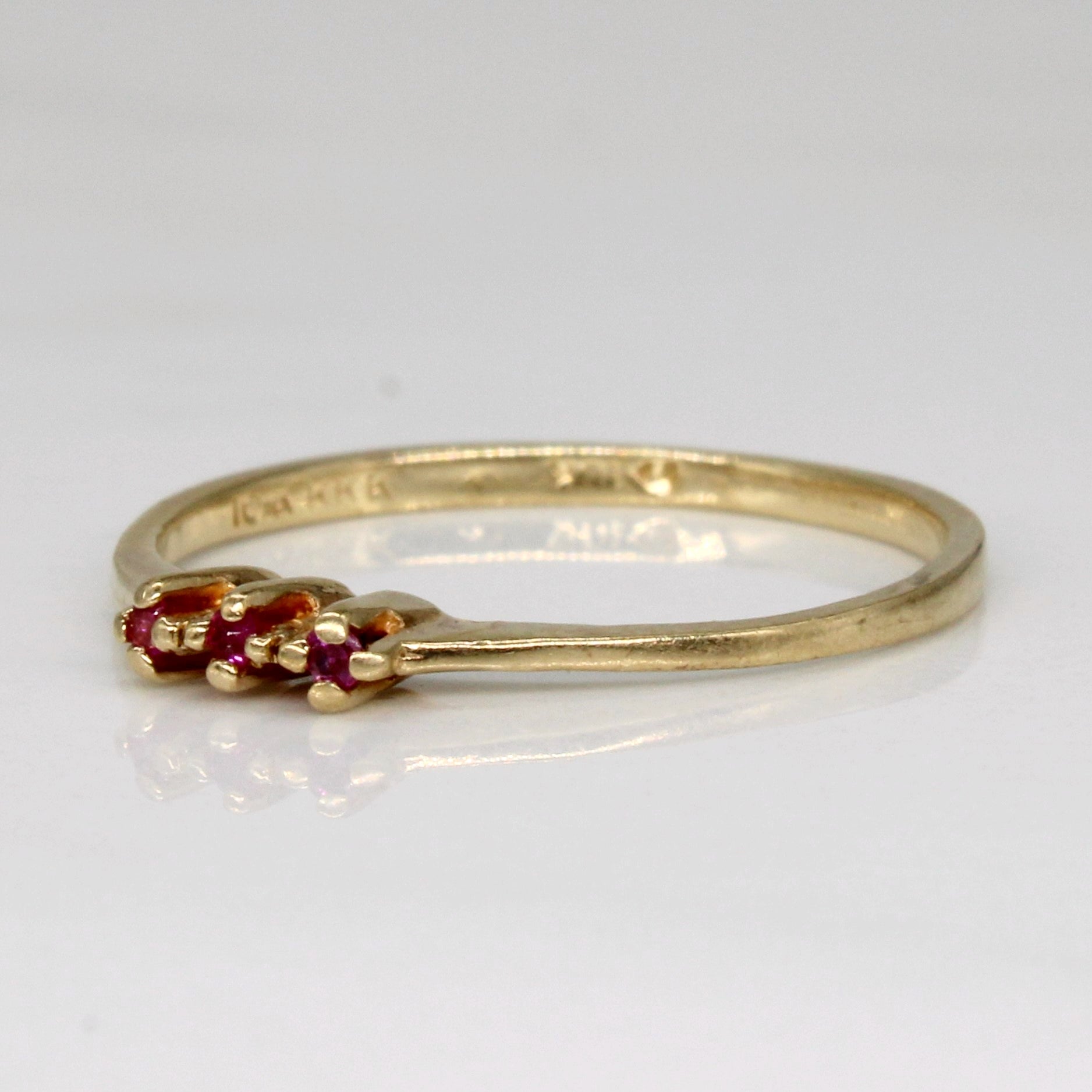 Bague trois rubis | 0,02 ct | Taille 6 | 