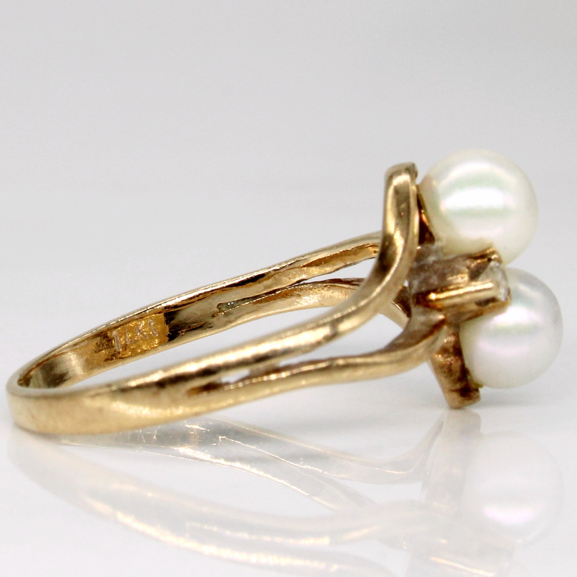 Pearl & Bypass Ring | 0.04ctw | SZ 5 |