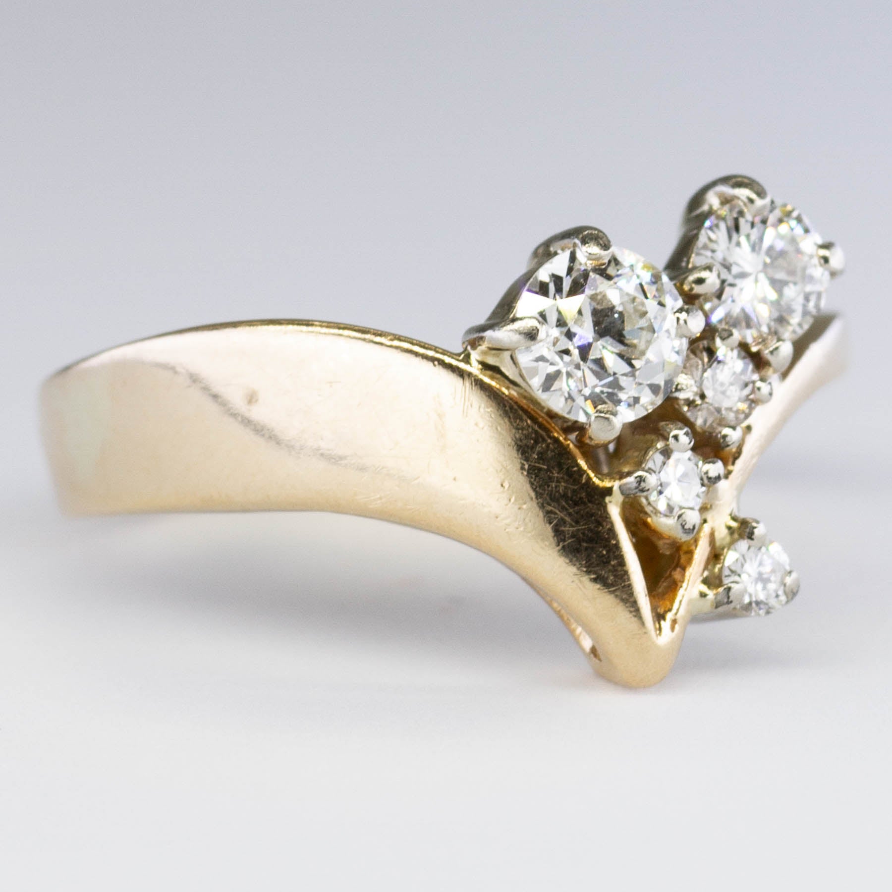 Cluster Set Diamond Chevron Ring | 0.66ctw | SZ 7.75 |