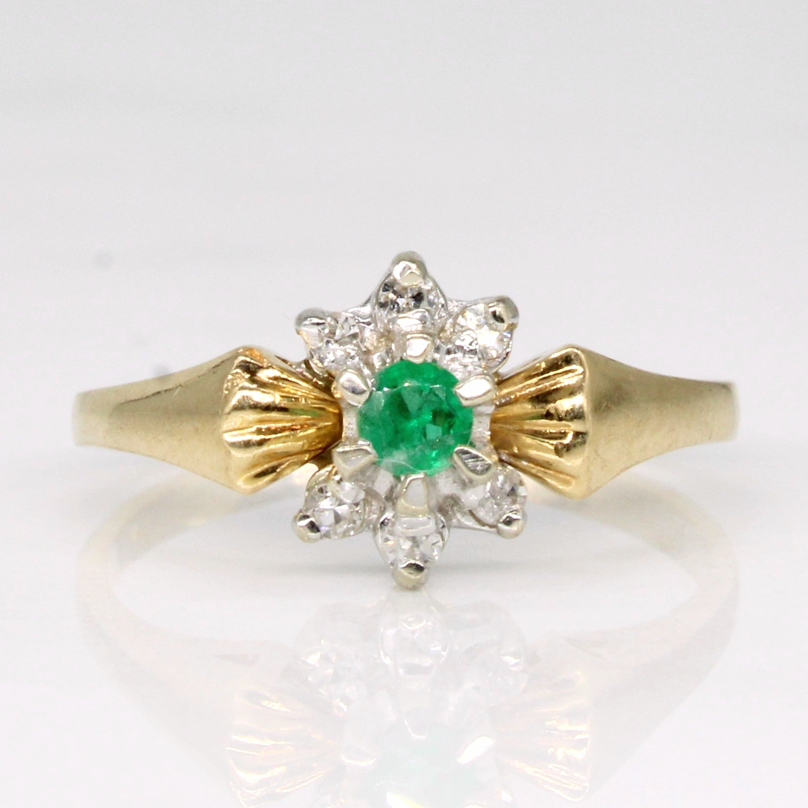 Emerald & Diamond Ring | 0.07ct, 0.06ctw | SZ 4.25 |